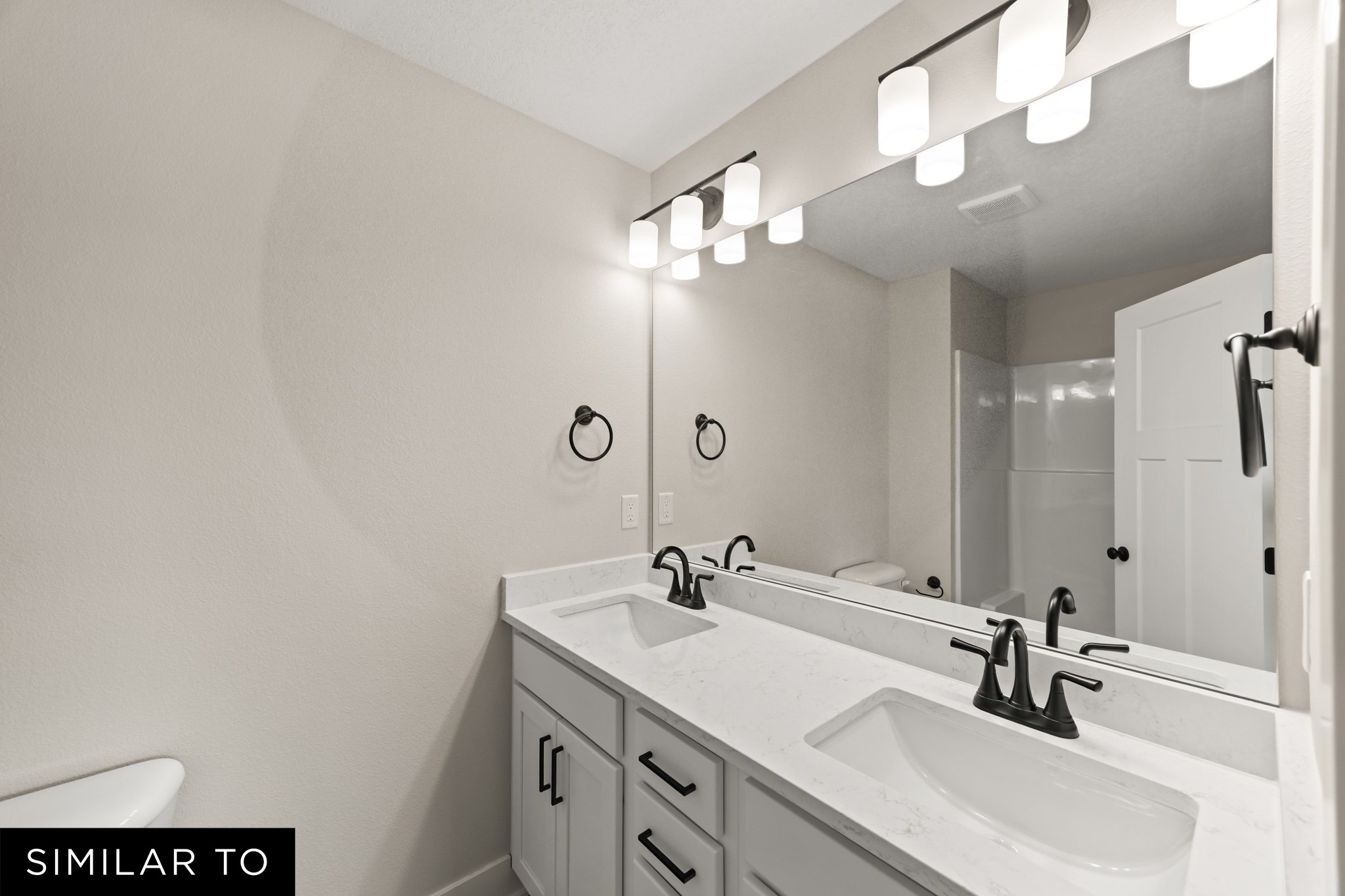 608 Ne Hart Lane Property Photo 22