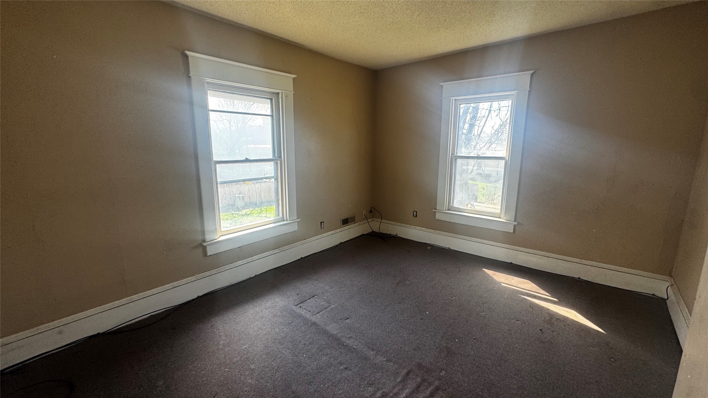 1330 18th Street Property Photo 8