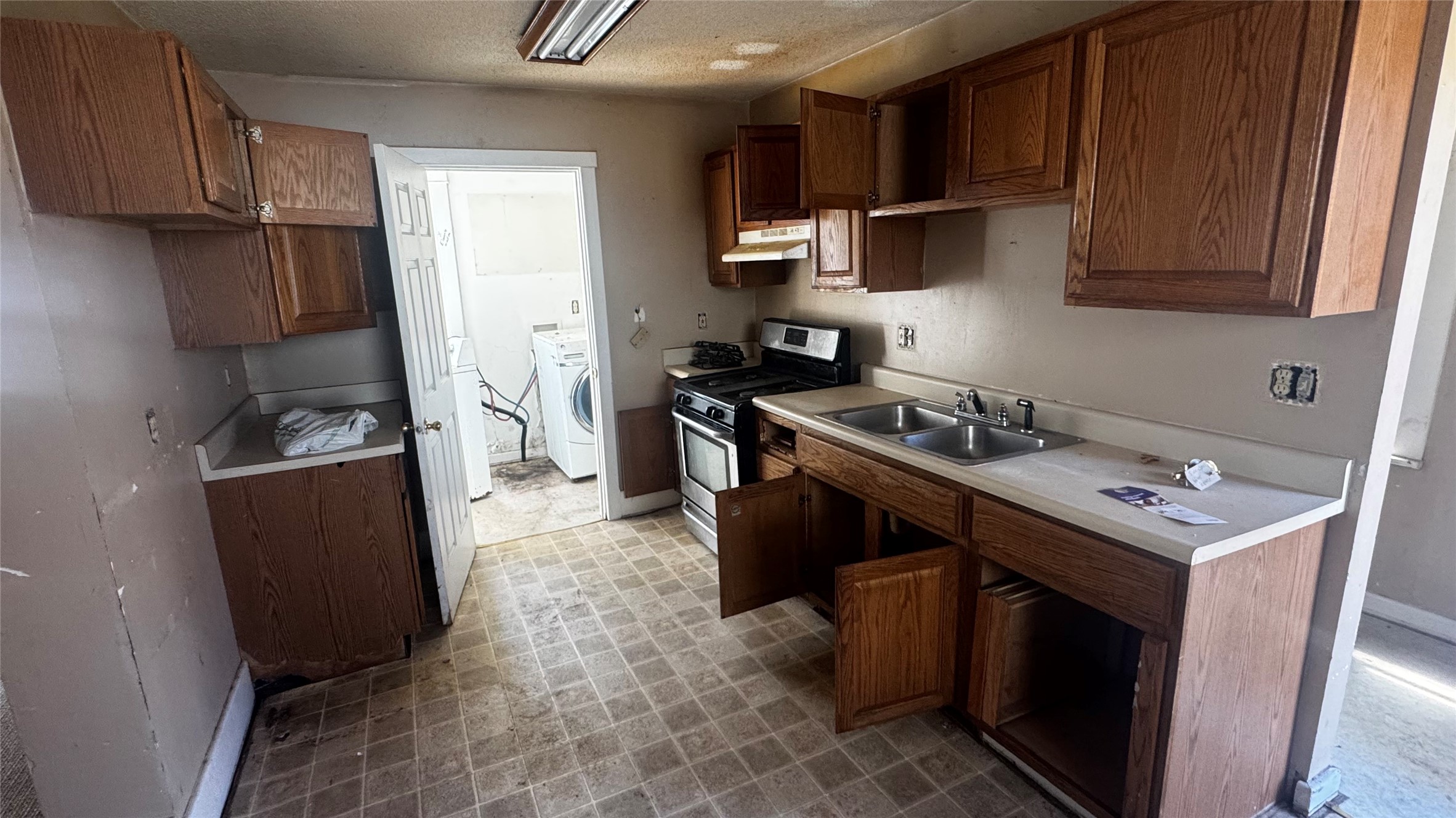 1330 18th Street Property Photo 10
