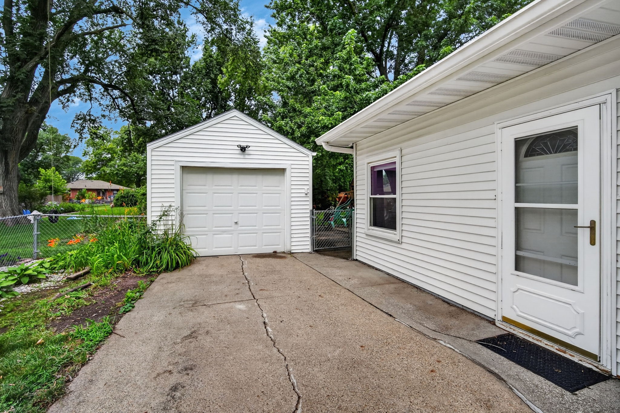 2022 56th Street Property Photo 28