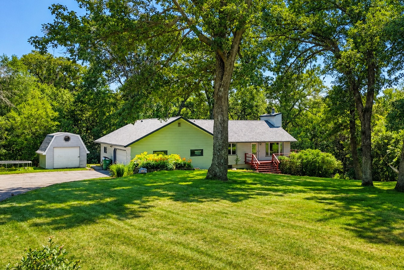 602 V Avenue Property Photo 1