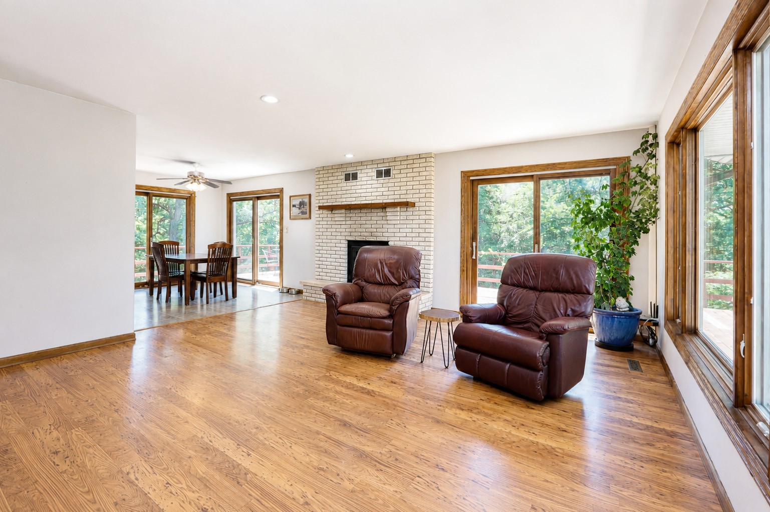 602 V Avenue Property Photo 11