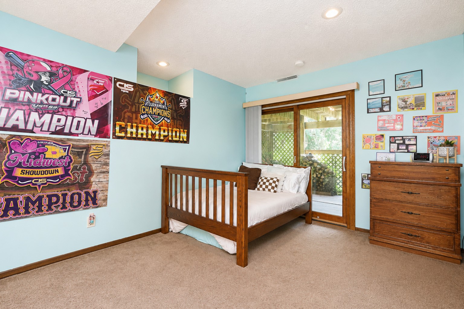 602 V Avenue Property Photo 24