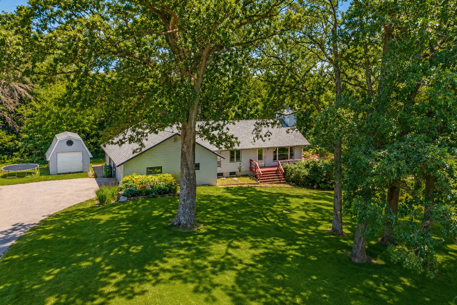 602 V Avenue Property Photo 32