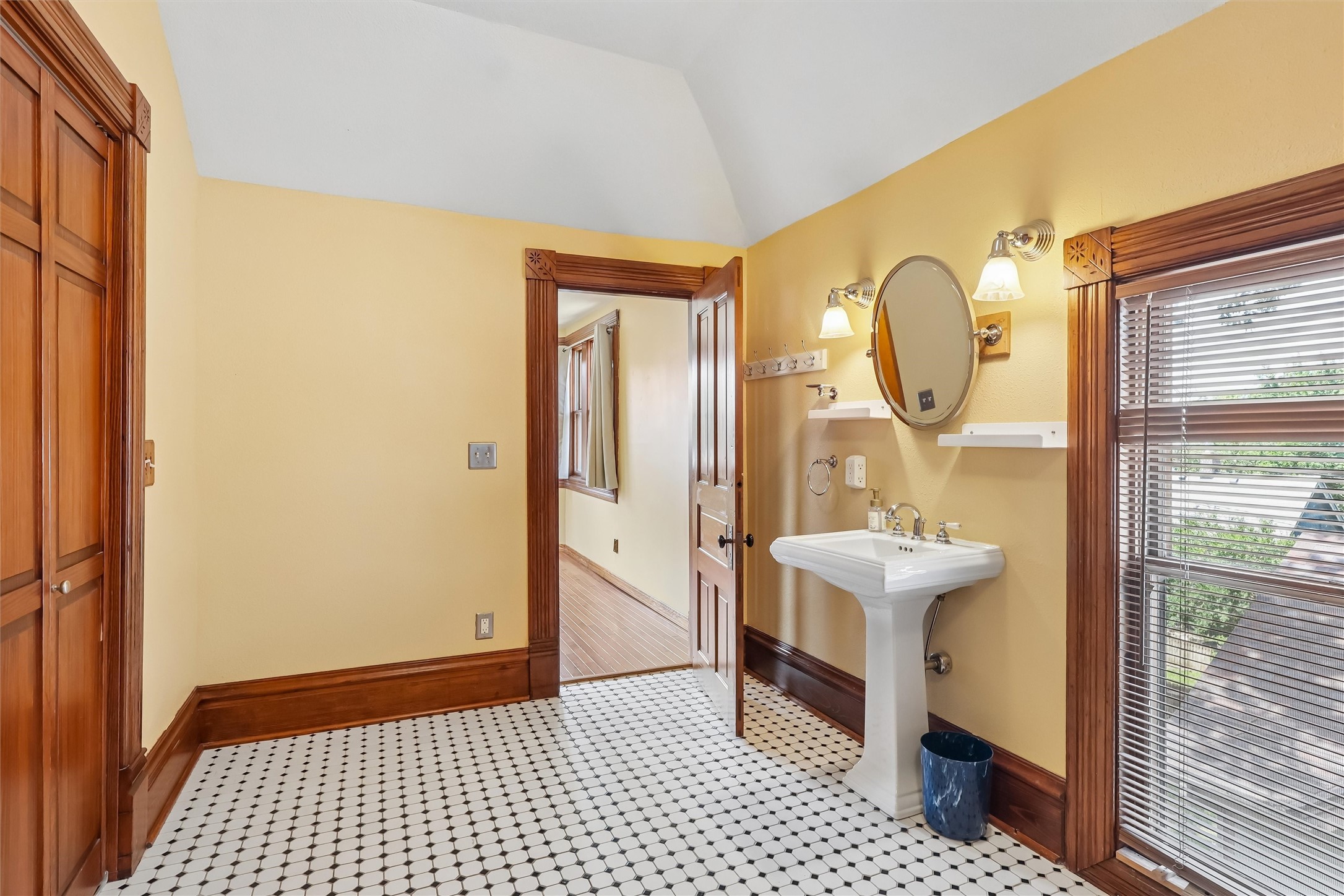 680 18th Street Property Photo 31