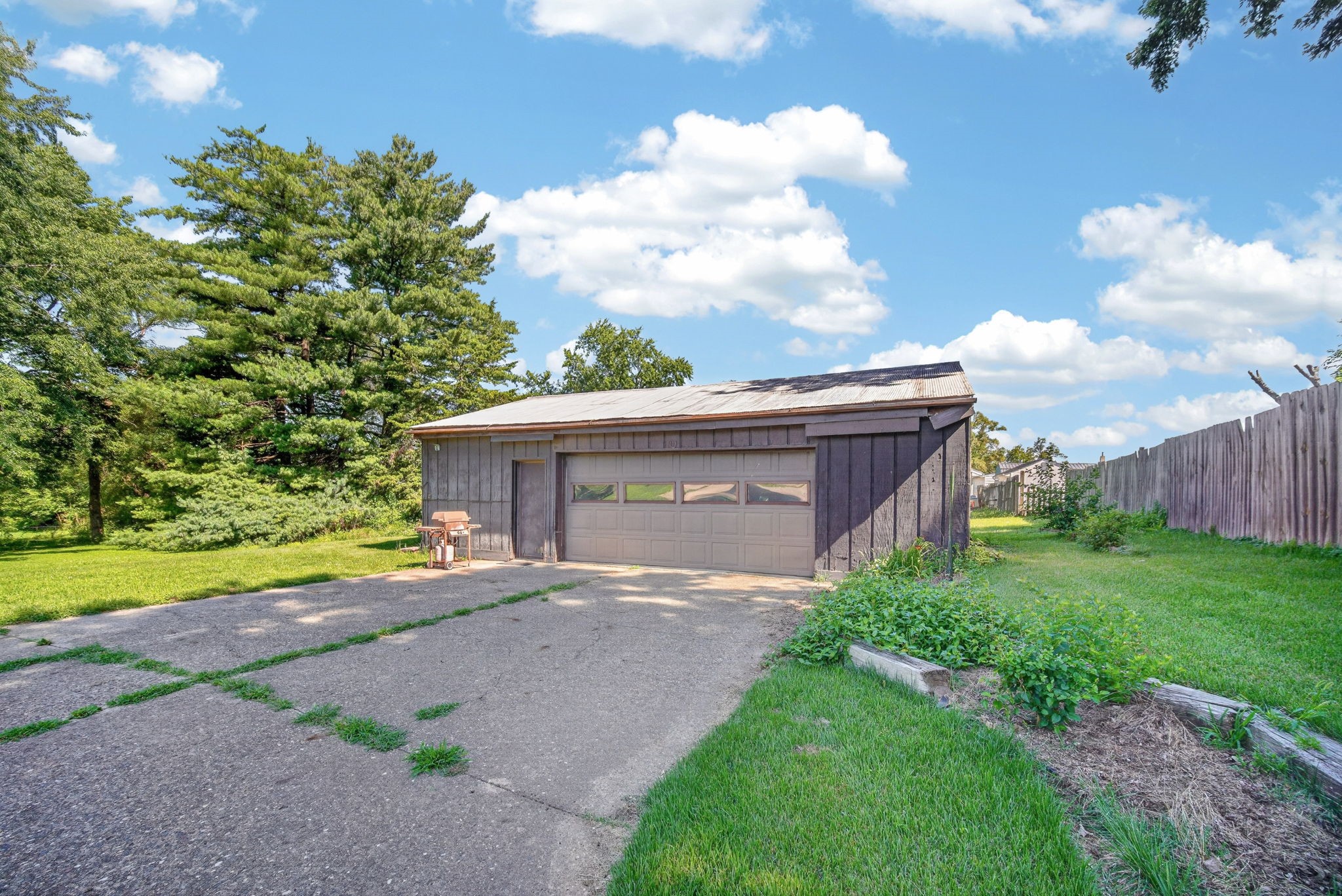 440 Ne 46th Place Property Photo 29