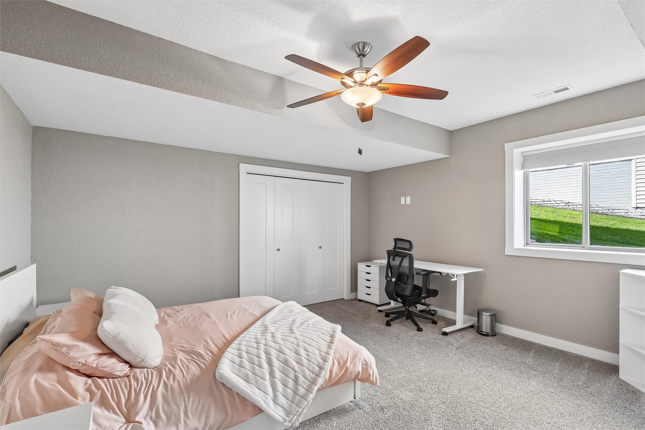 16215 Northpark Drive Property Photo 29