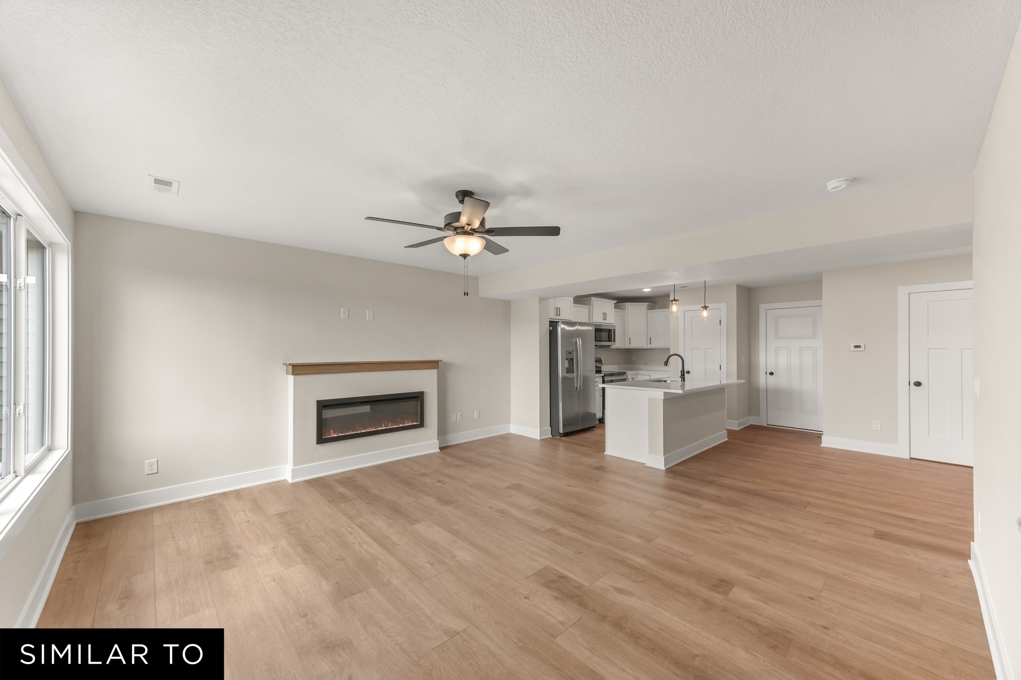 614 Ne Hart Lane Property Photo 3
