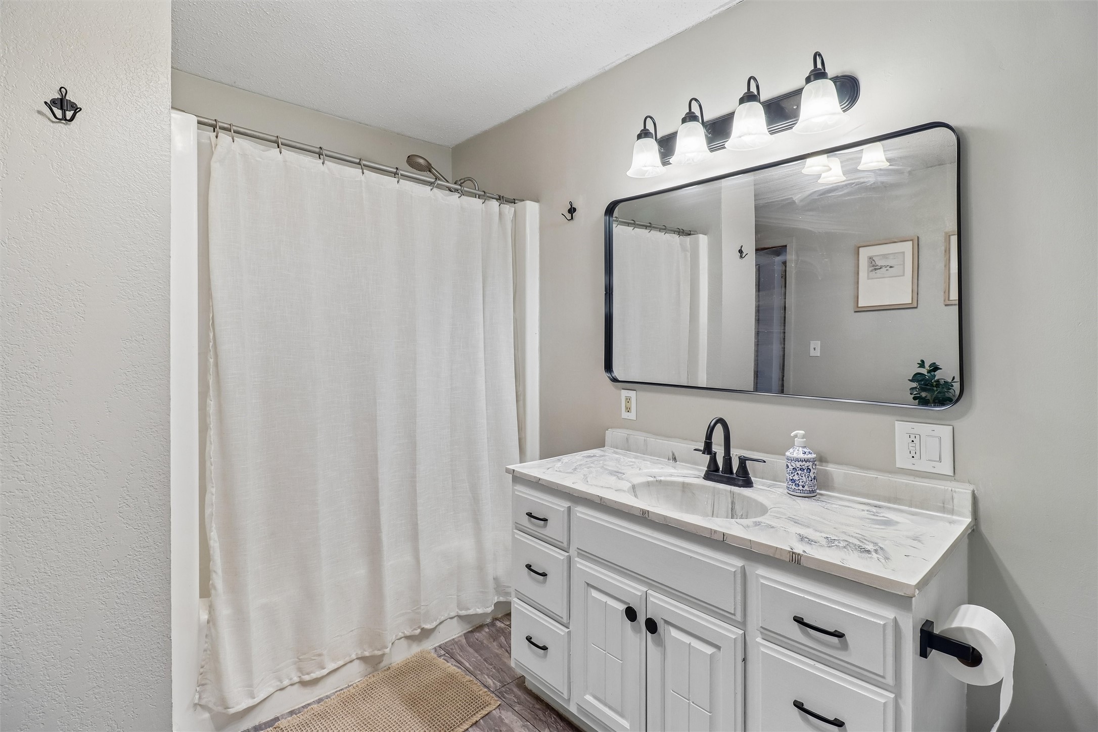 17836 Timberline Drive Property Photo 16