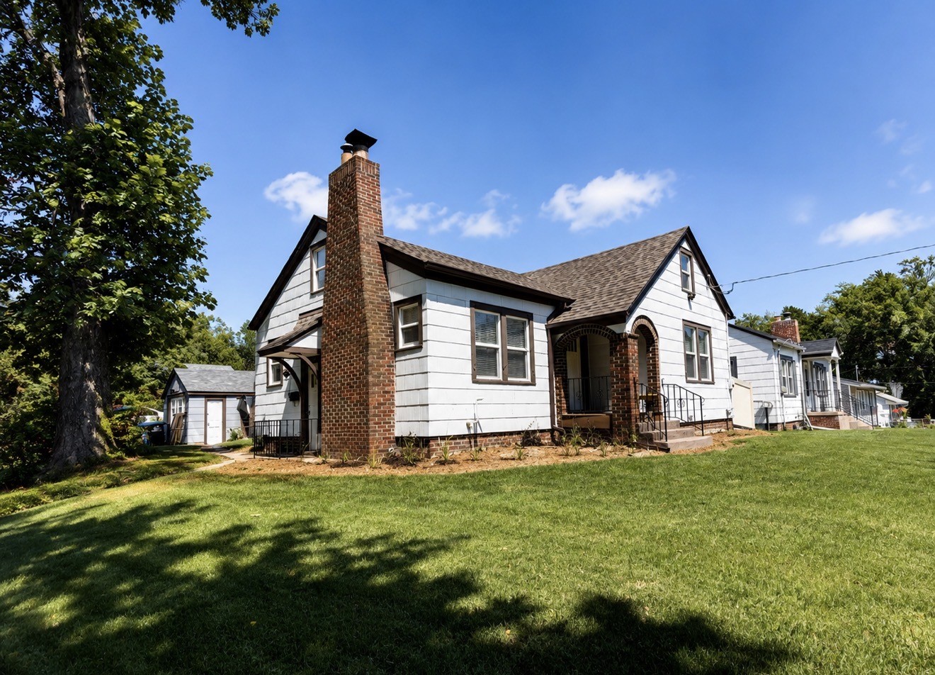 2425 Prospect Road Property Photo 1