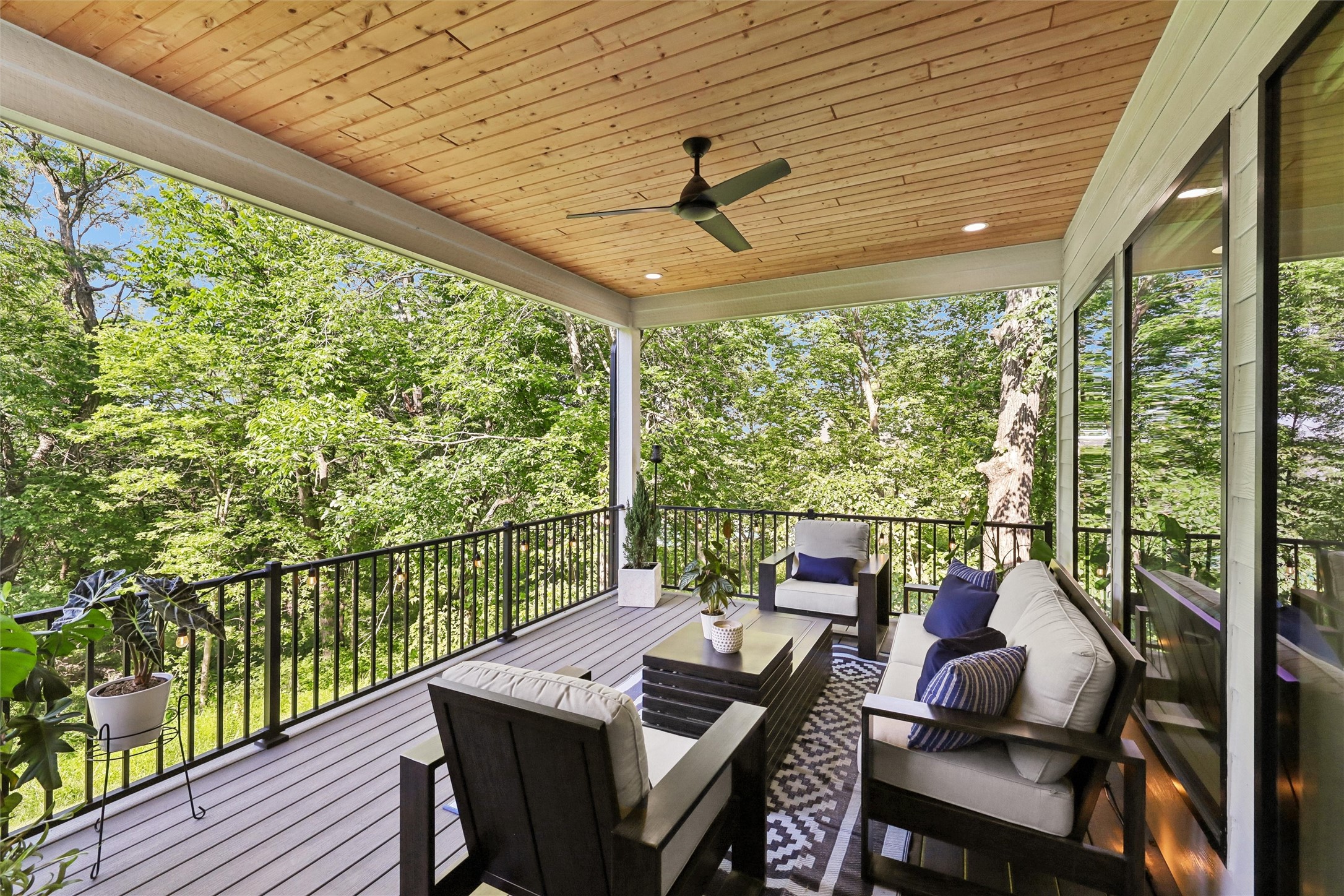 10415 Thorne Drive Property Photo 21