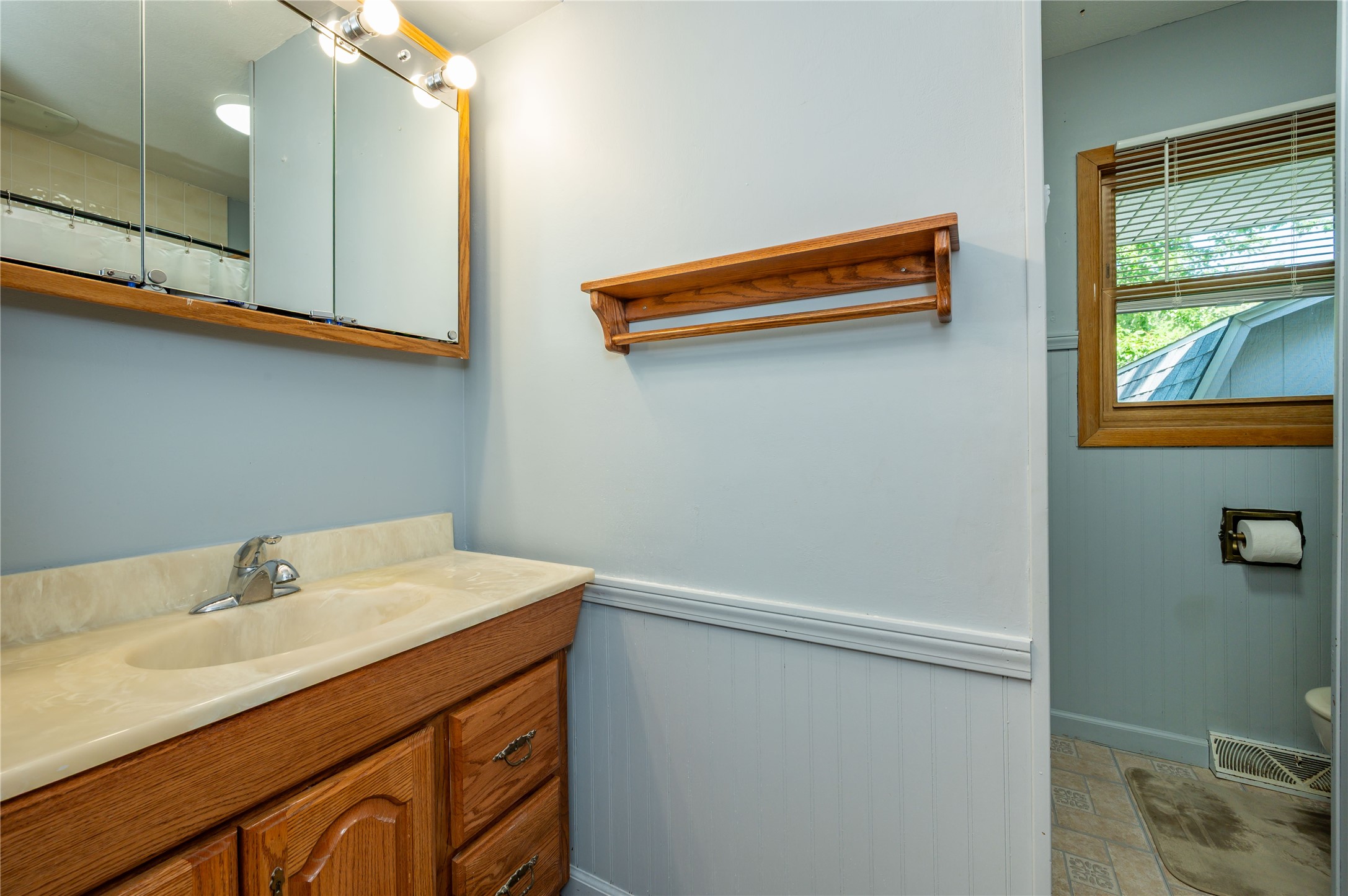 4028 Lynner Drive Property Photo 12