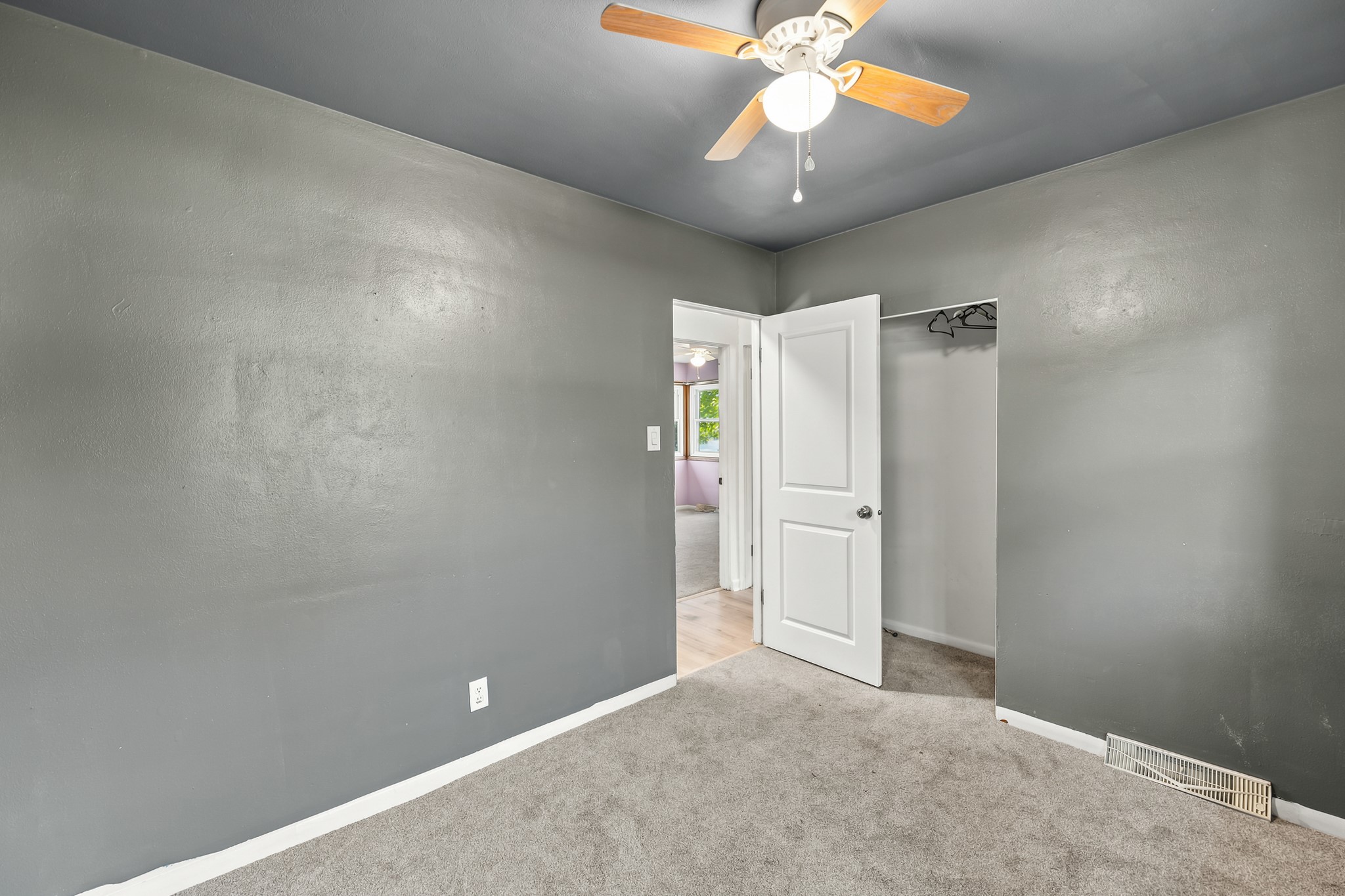 521 Snyder Avenue Property Photo 17