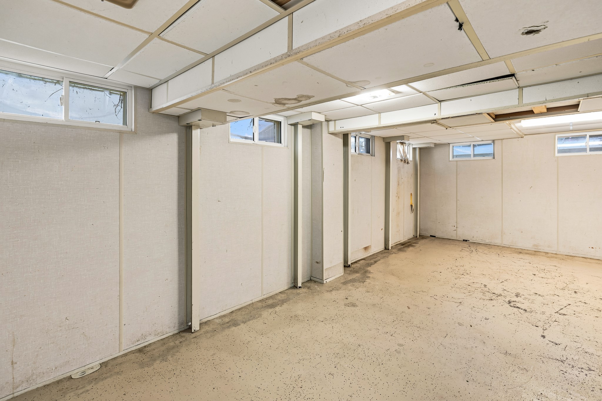 521 Snyder Avenue Property Photo 18