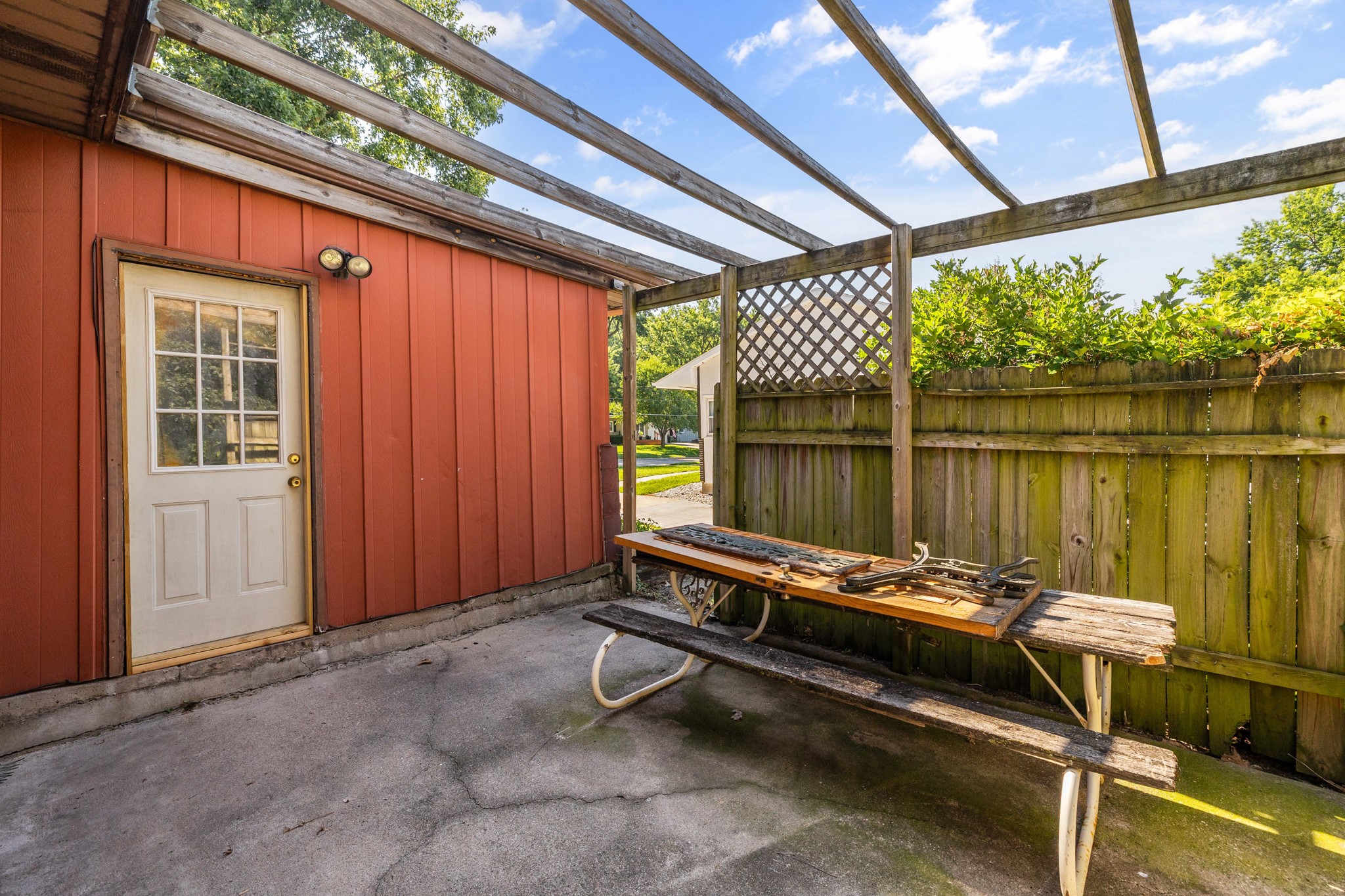 521 Snyder Avenue Property Photo 20