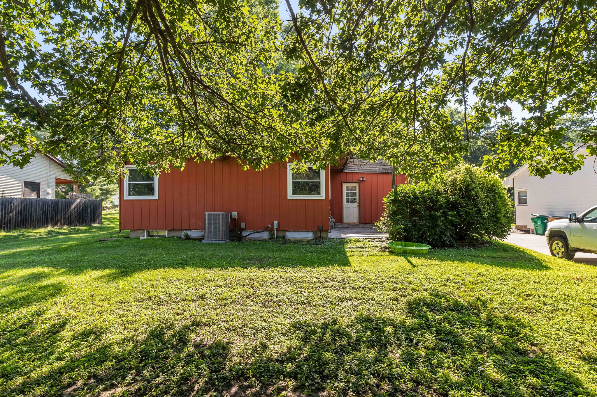 521 Snyder Avenue Property Photo 22