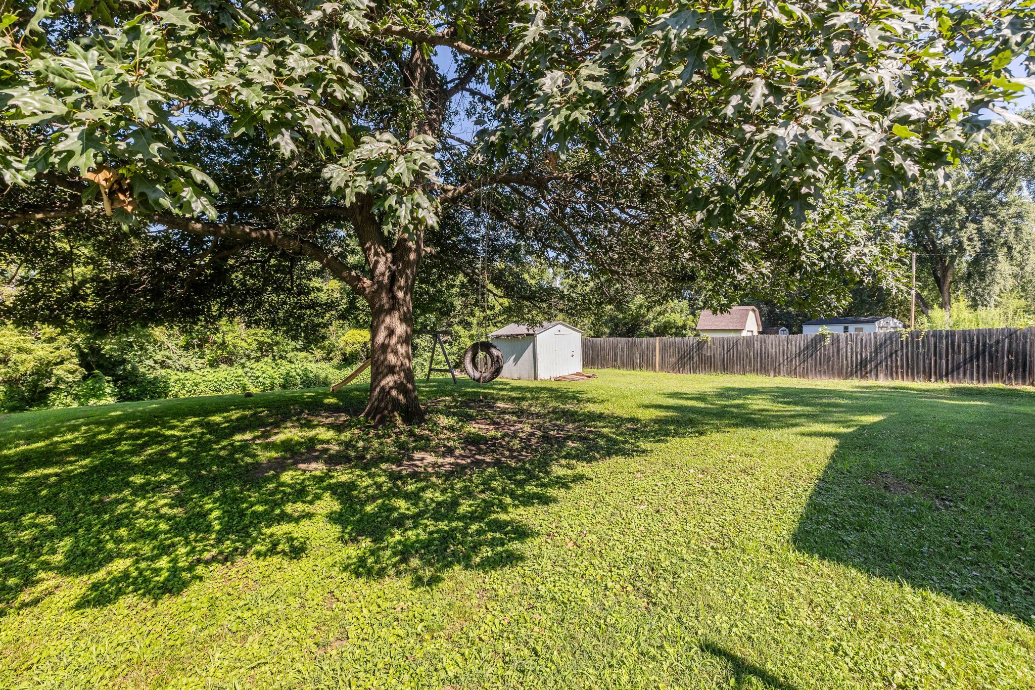 521 Snyder Avenue Property Photo 23