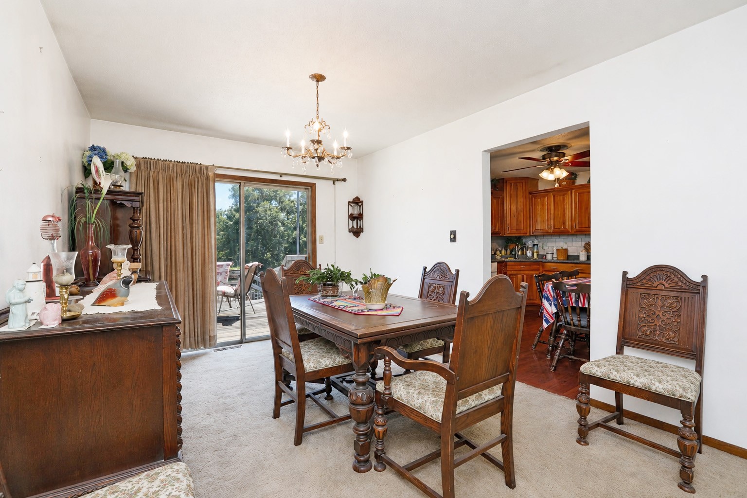 341 E Rose Avenue Property Photo 10
