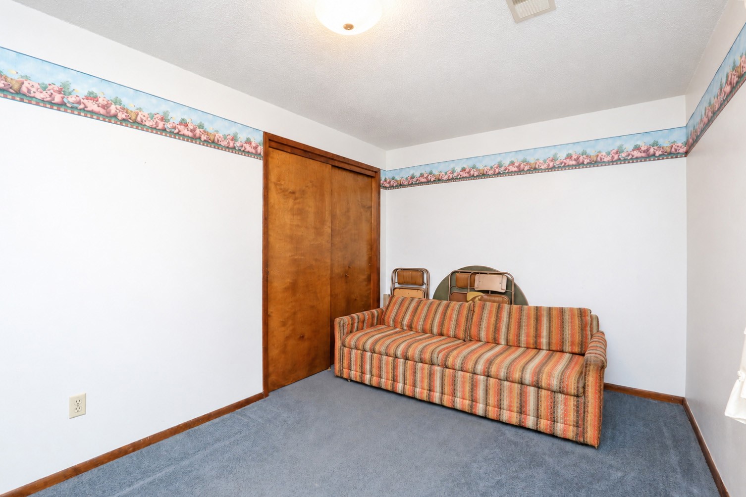 341 E Rose Avenue Property Photo 24