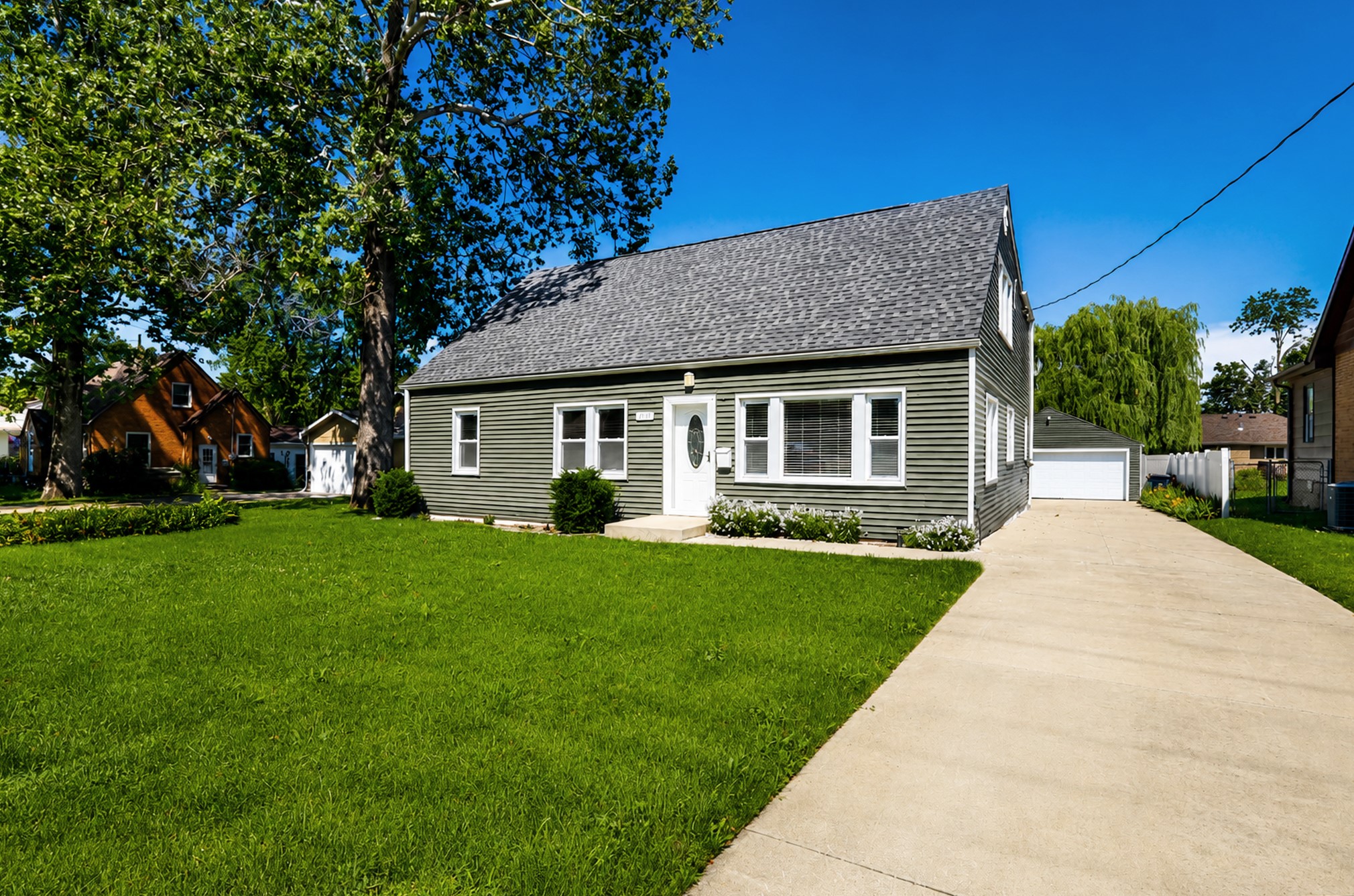 4119 70th Street Property Photo 1