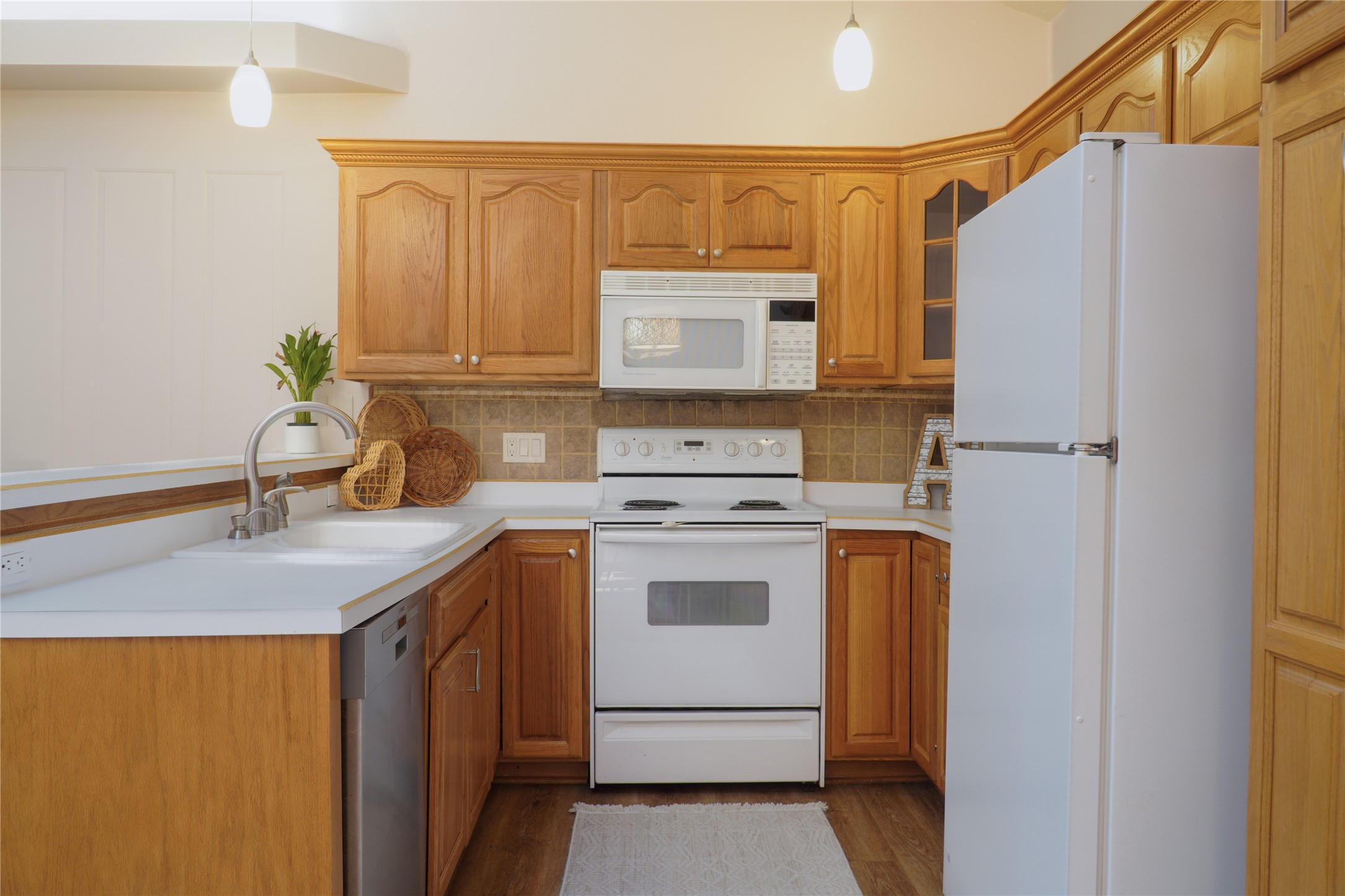 720 Kitterman Circle Property Photo 4