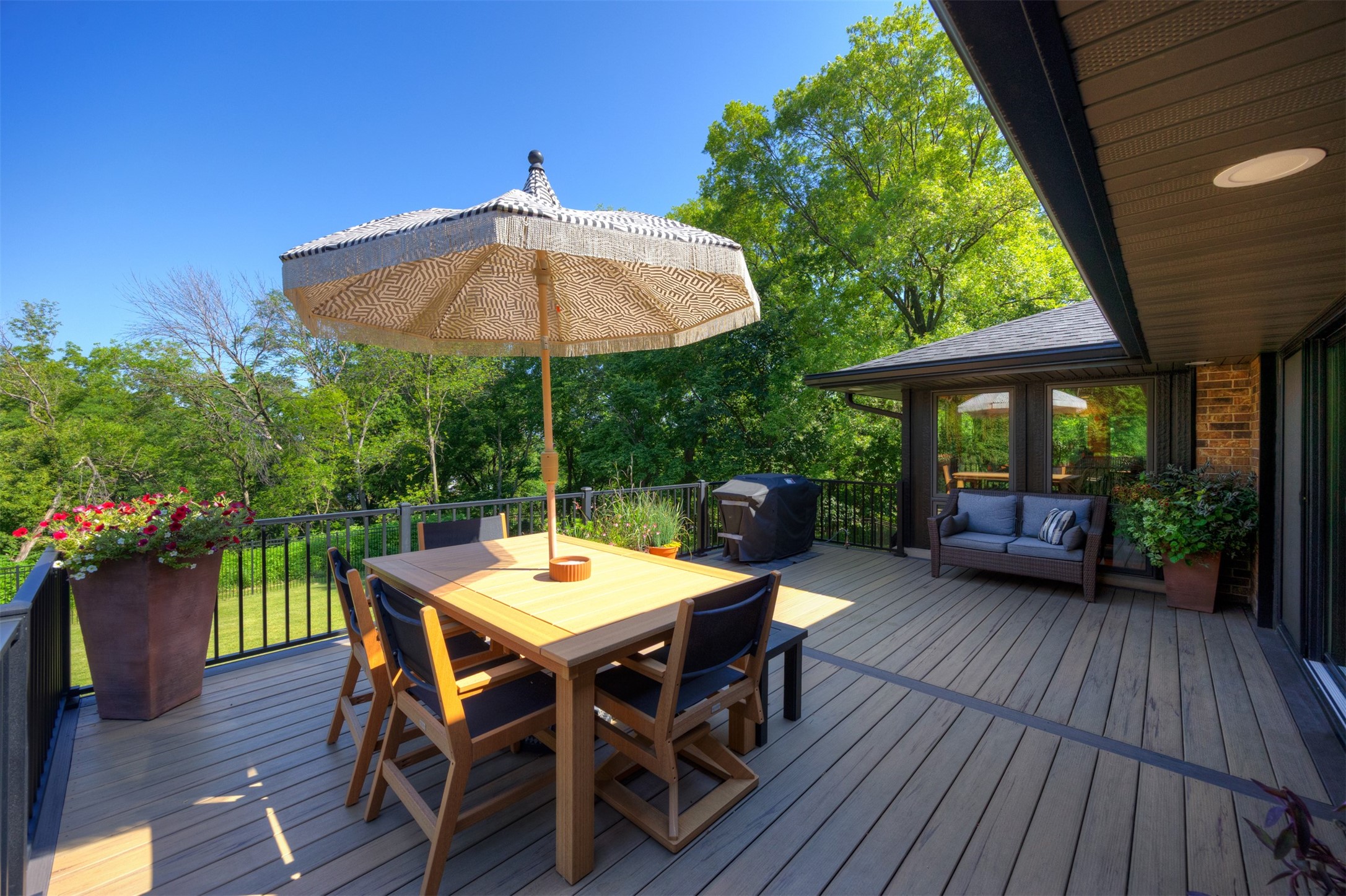 5154 Lower Beaver Road Property Photo 24