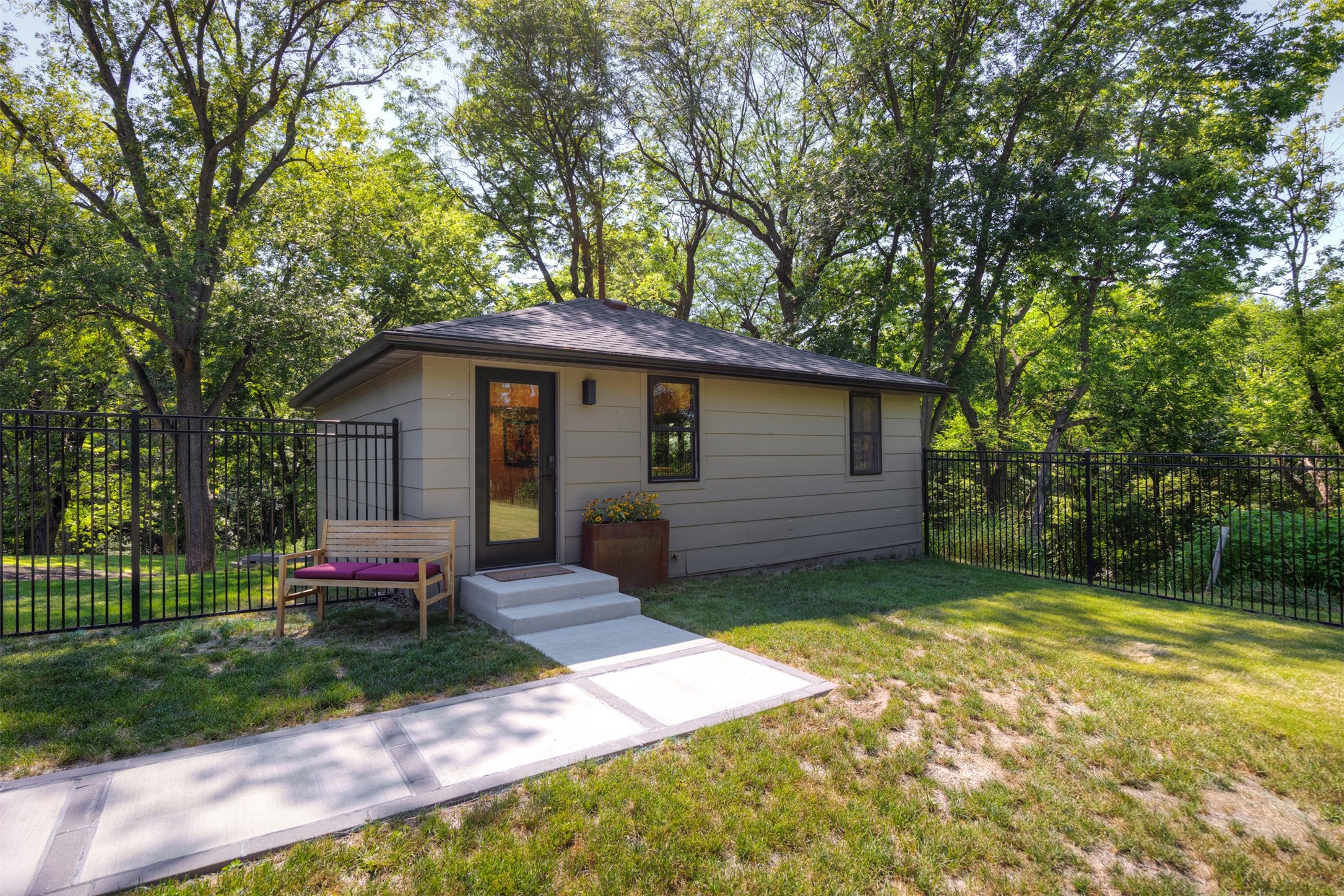 5154 Lower Beaver Road Property Photo 25