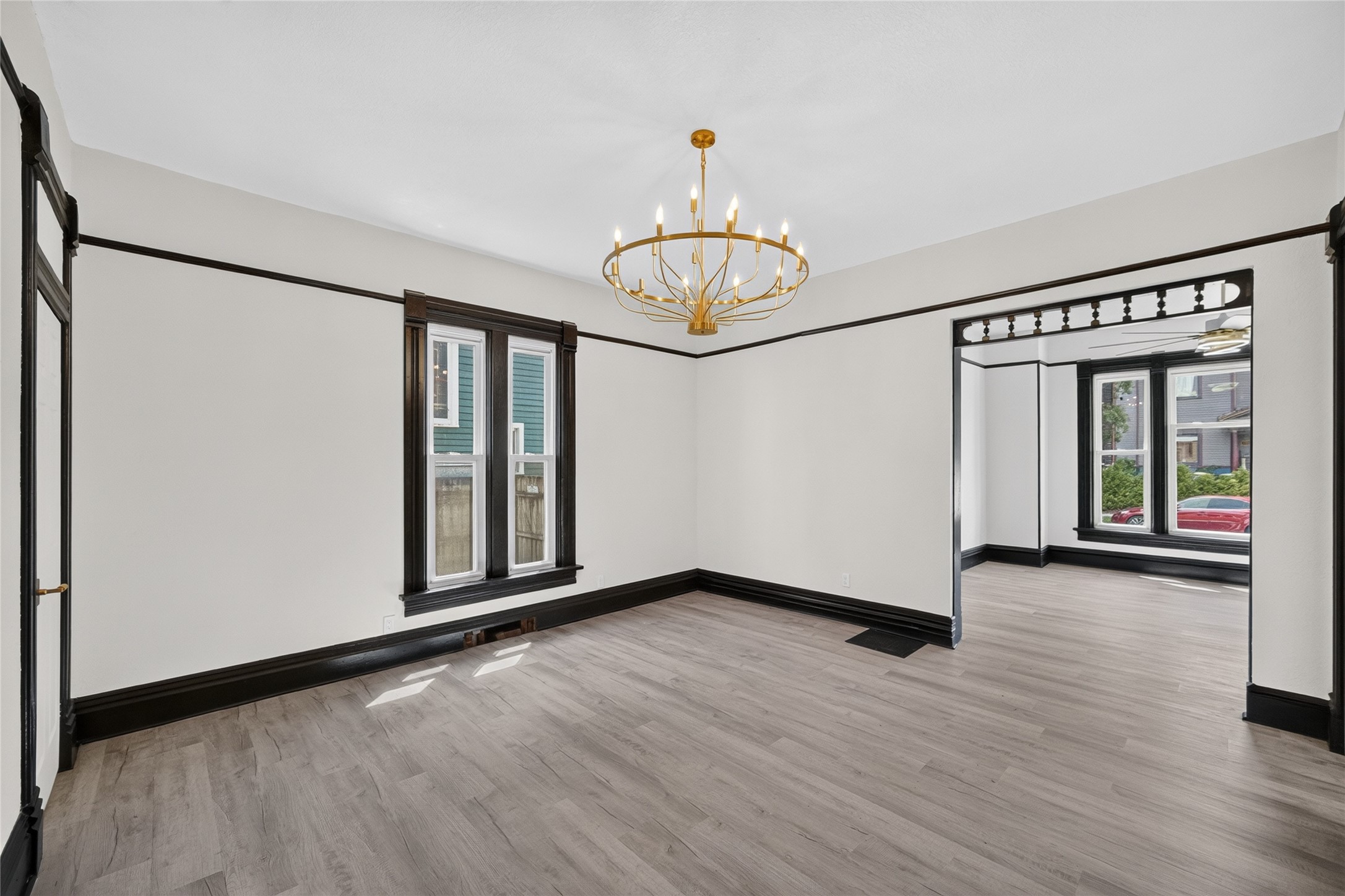 1735 7th Street Property Photo 7