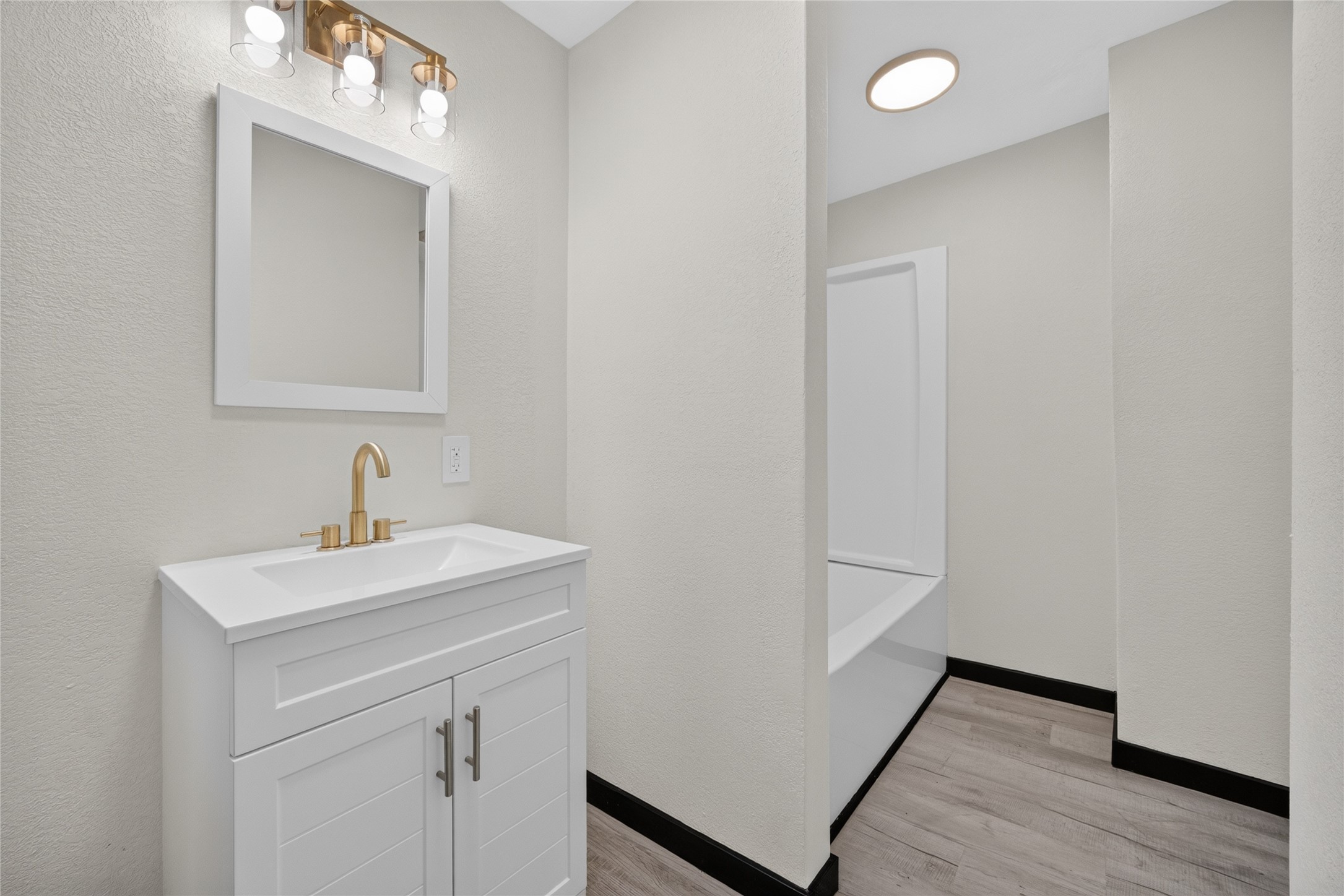 1735 7th Street Property Photo 15