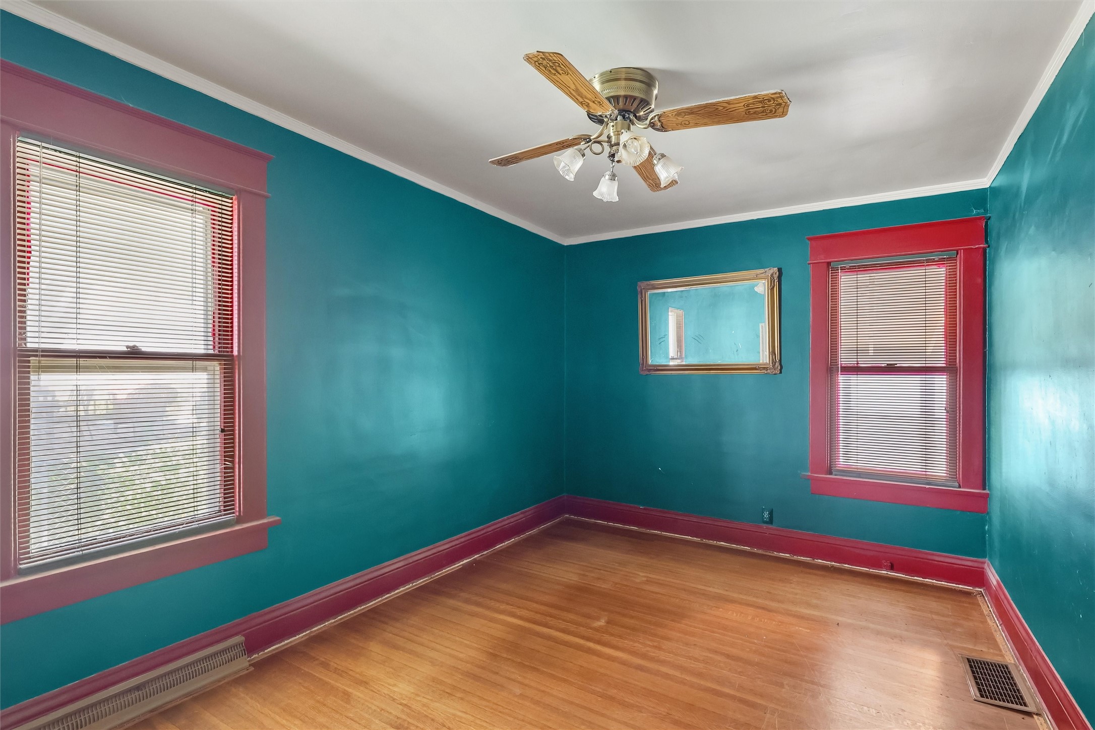 1427 48th Street Property Photo 7
