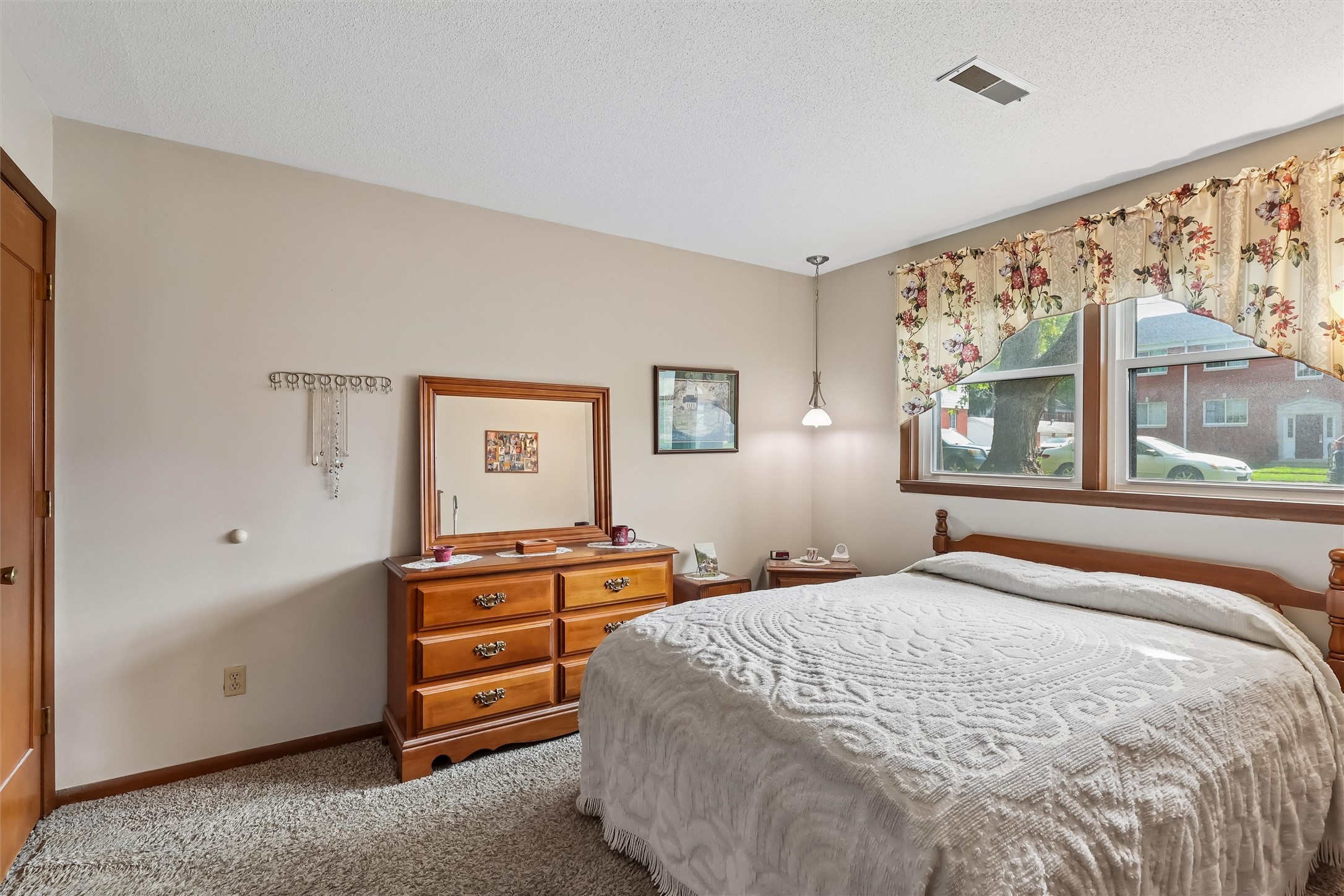 1900 50th Street 2 Property Photo 12