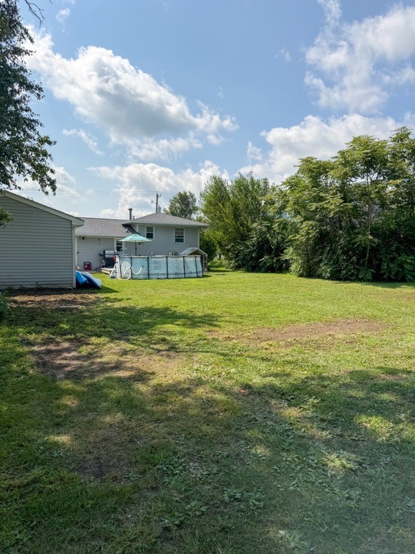 213 S Main Street Property Photo 6