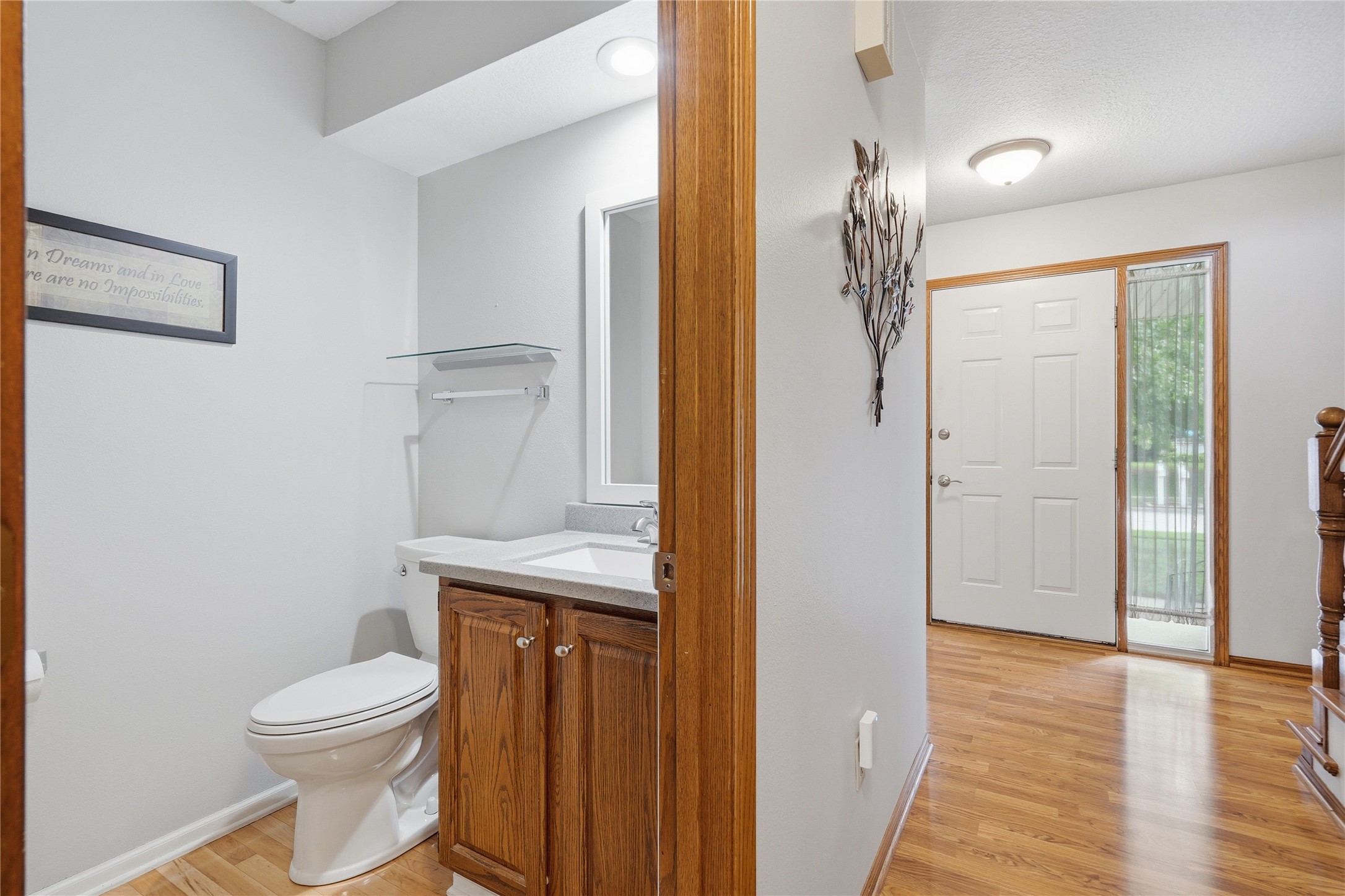 8221 Oakwood Drive Property Photo 10