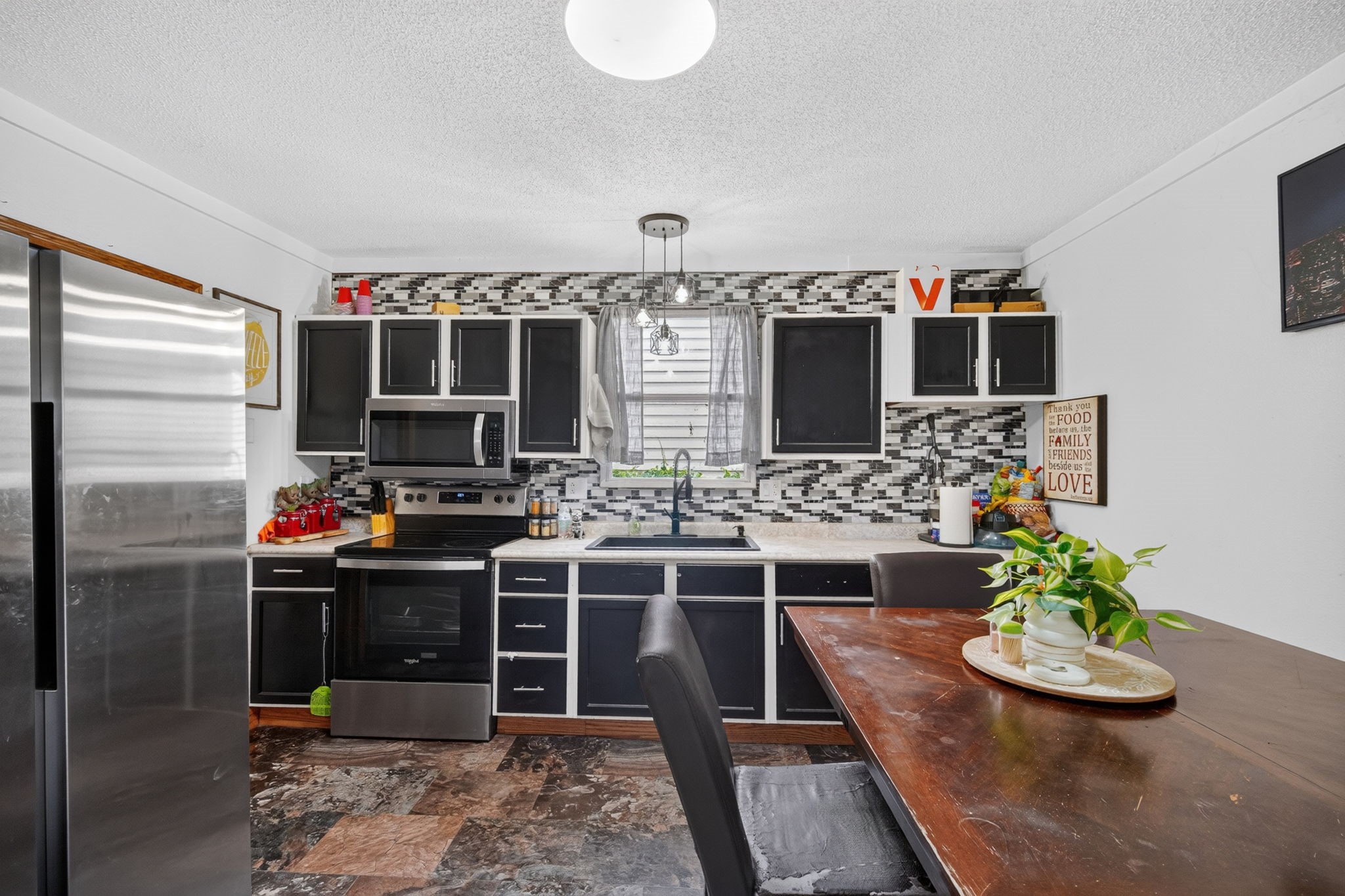 148 E Sheridan Avenue Property Photo 11