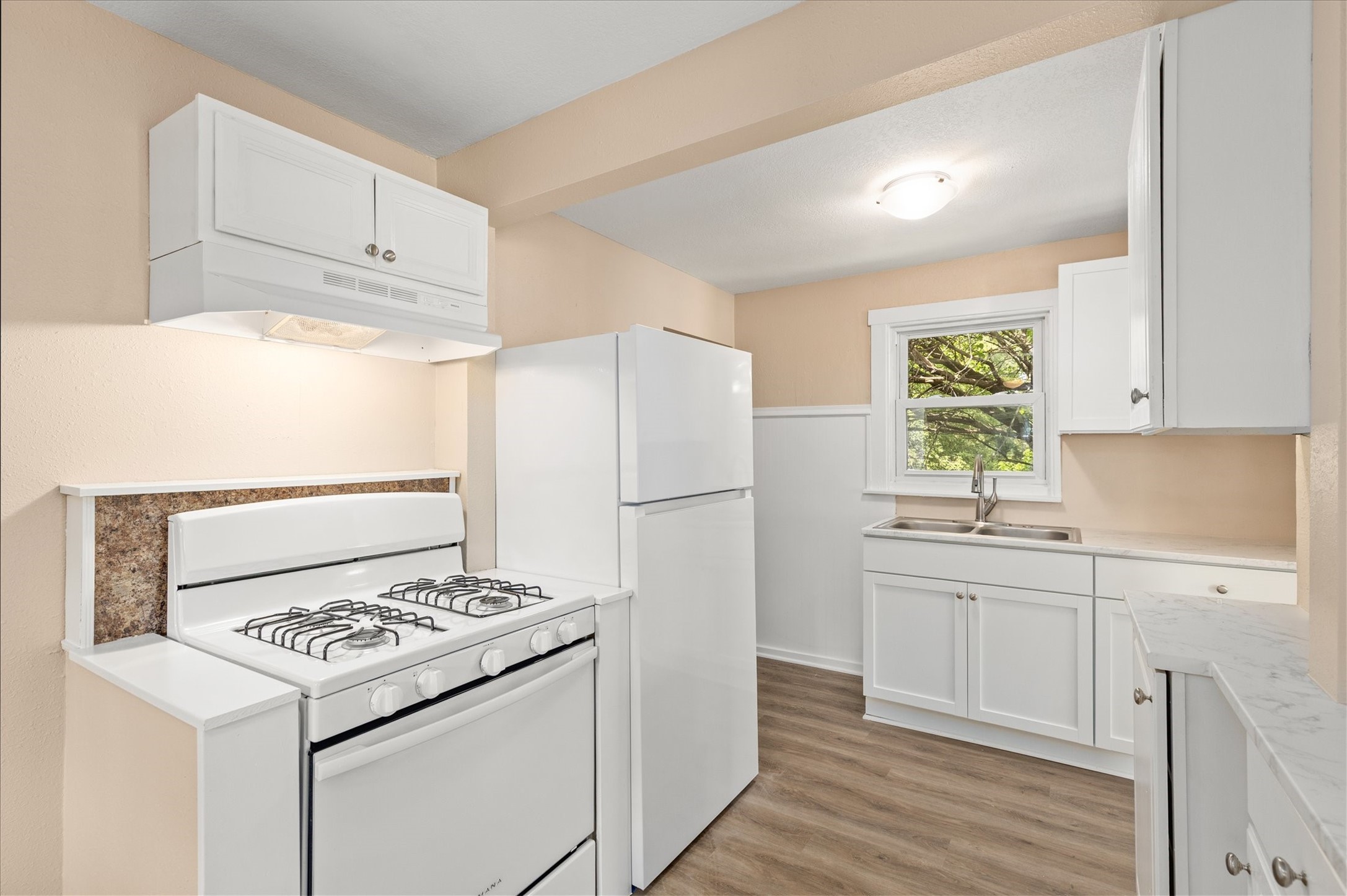1108 Walnut Street Property Photo 27