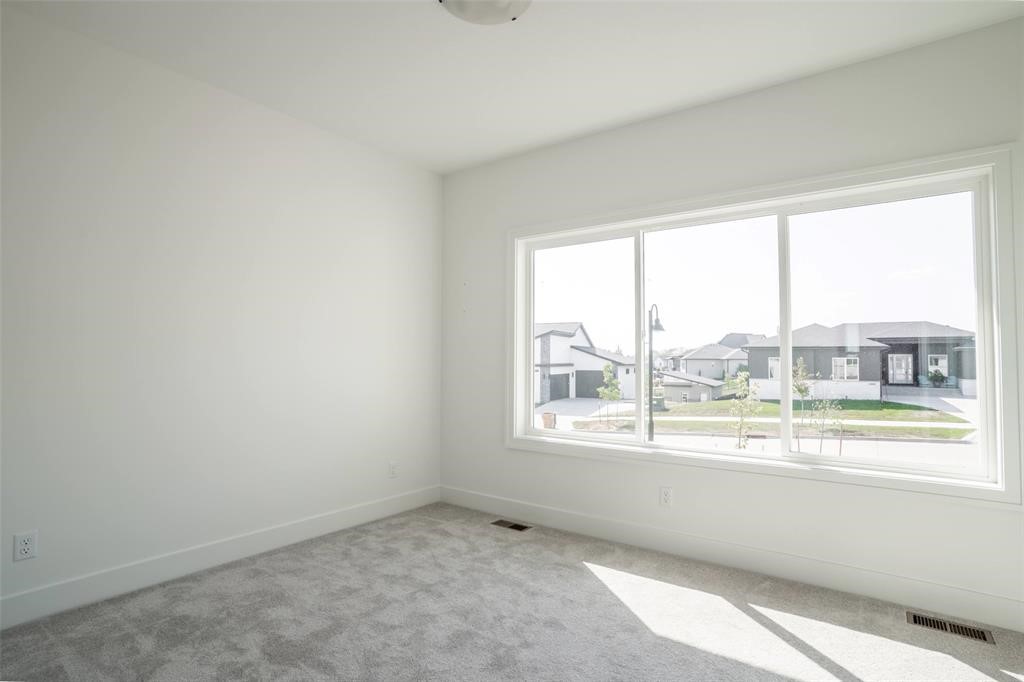 3963 Westgate Parkway Property Photo 18