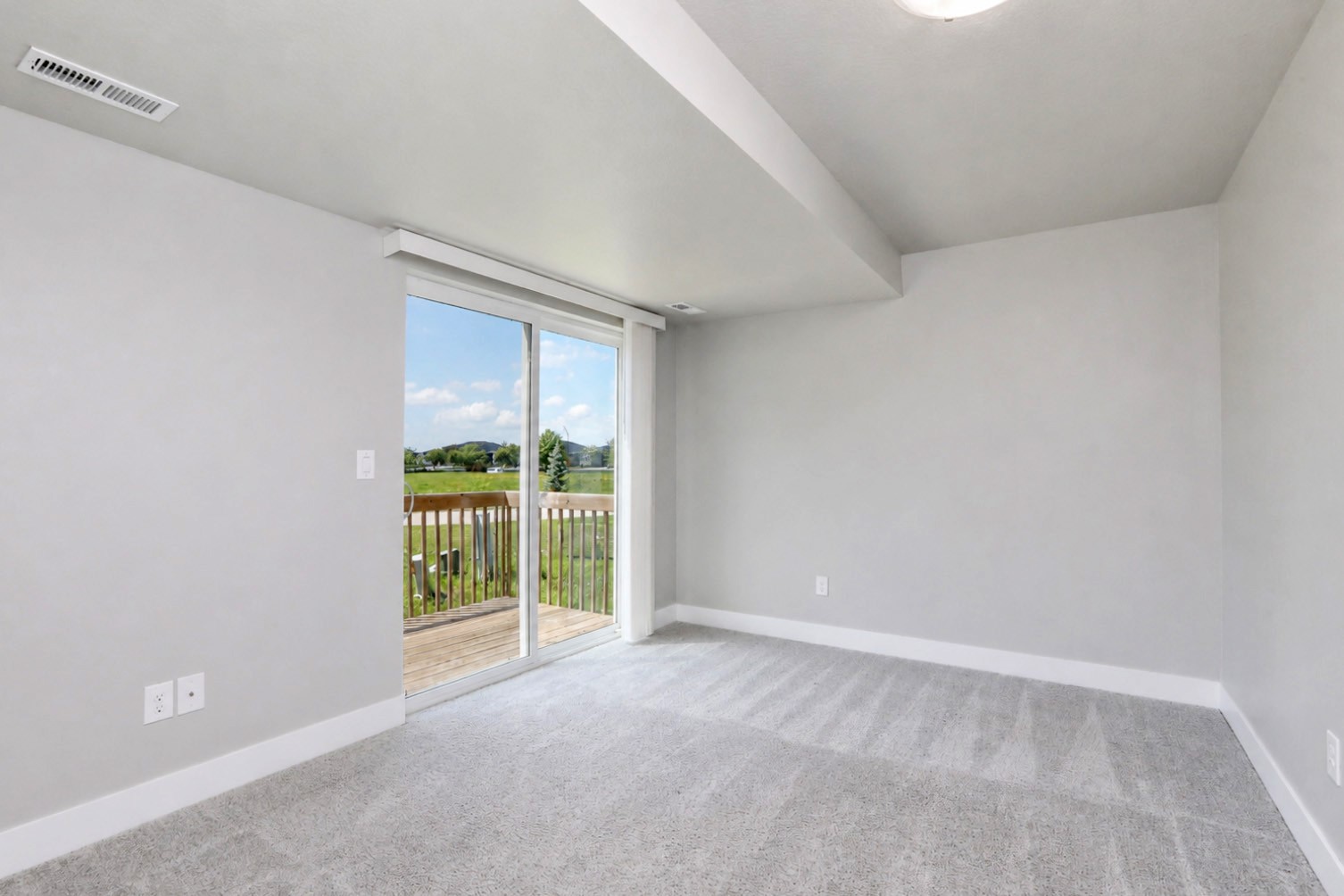 1504 Ne Polk Drive Property Photo 8