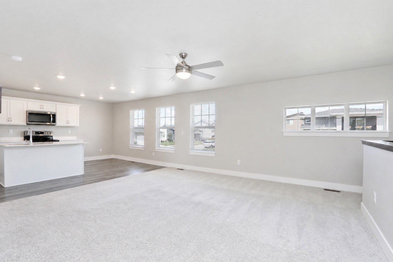 1504 Ne Polk Drive Property Photo 10