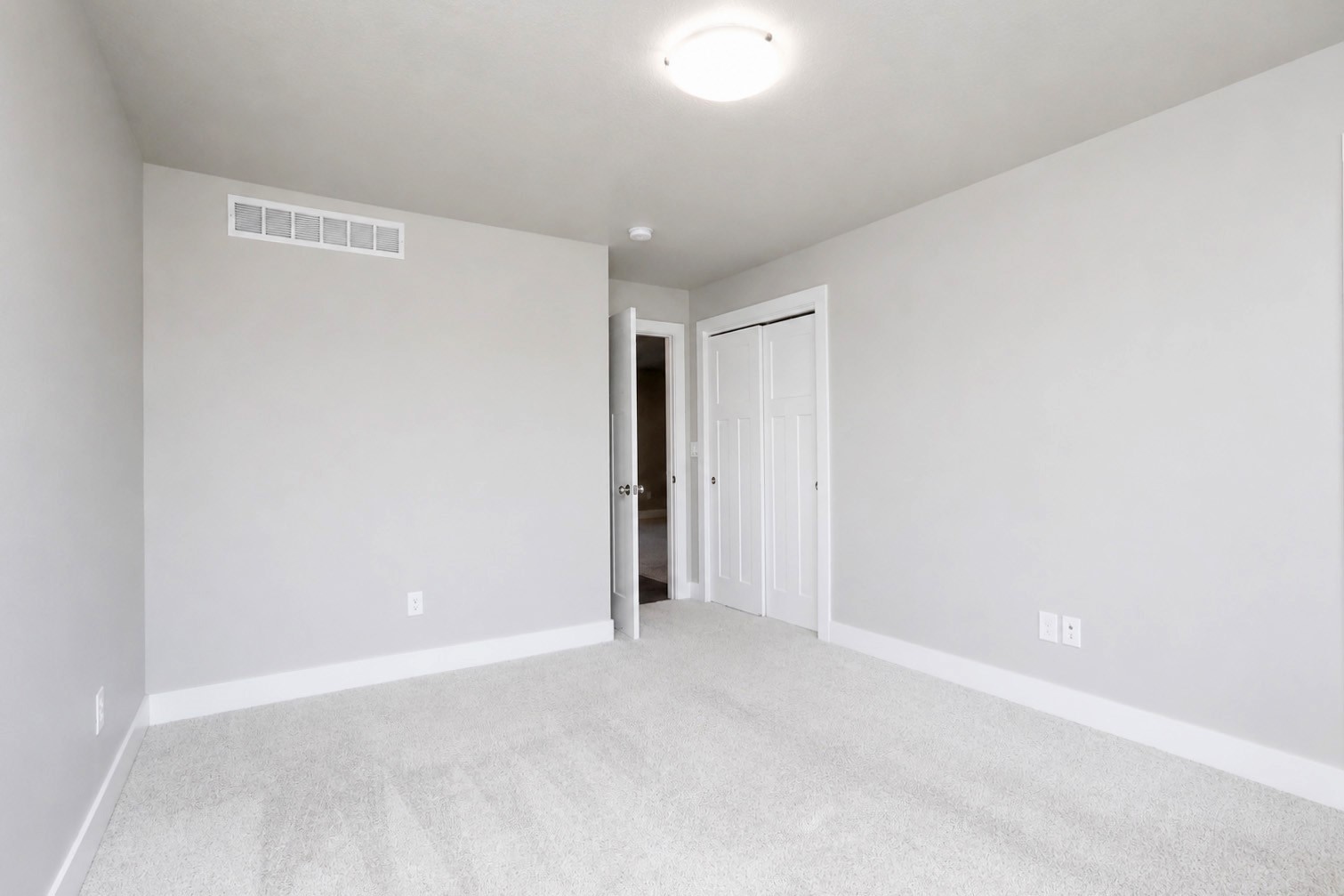 1504 Ne Polk Drive Property Photo 23