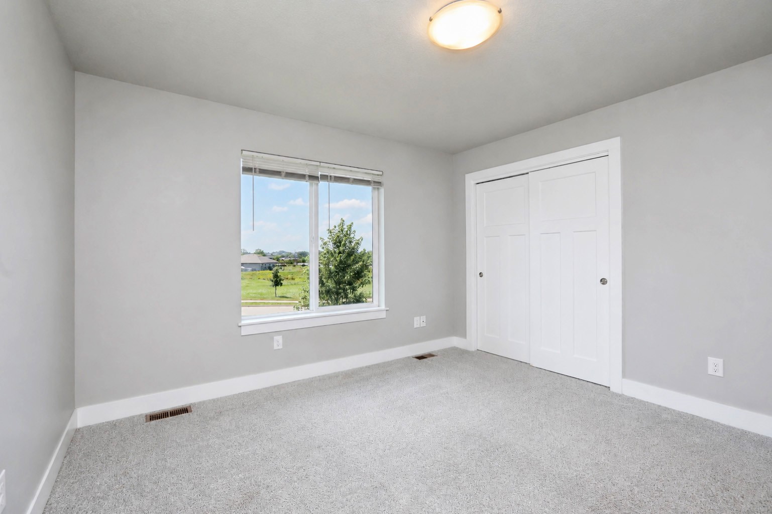 1504 Ne Polk Drive Property Photo 25