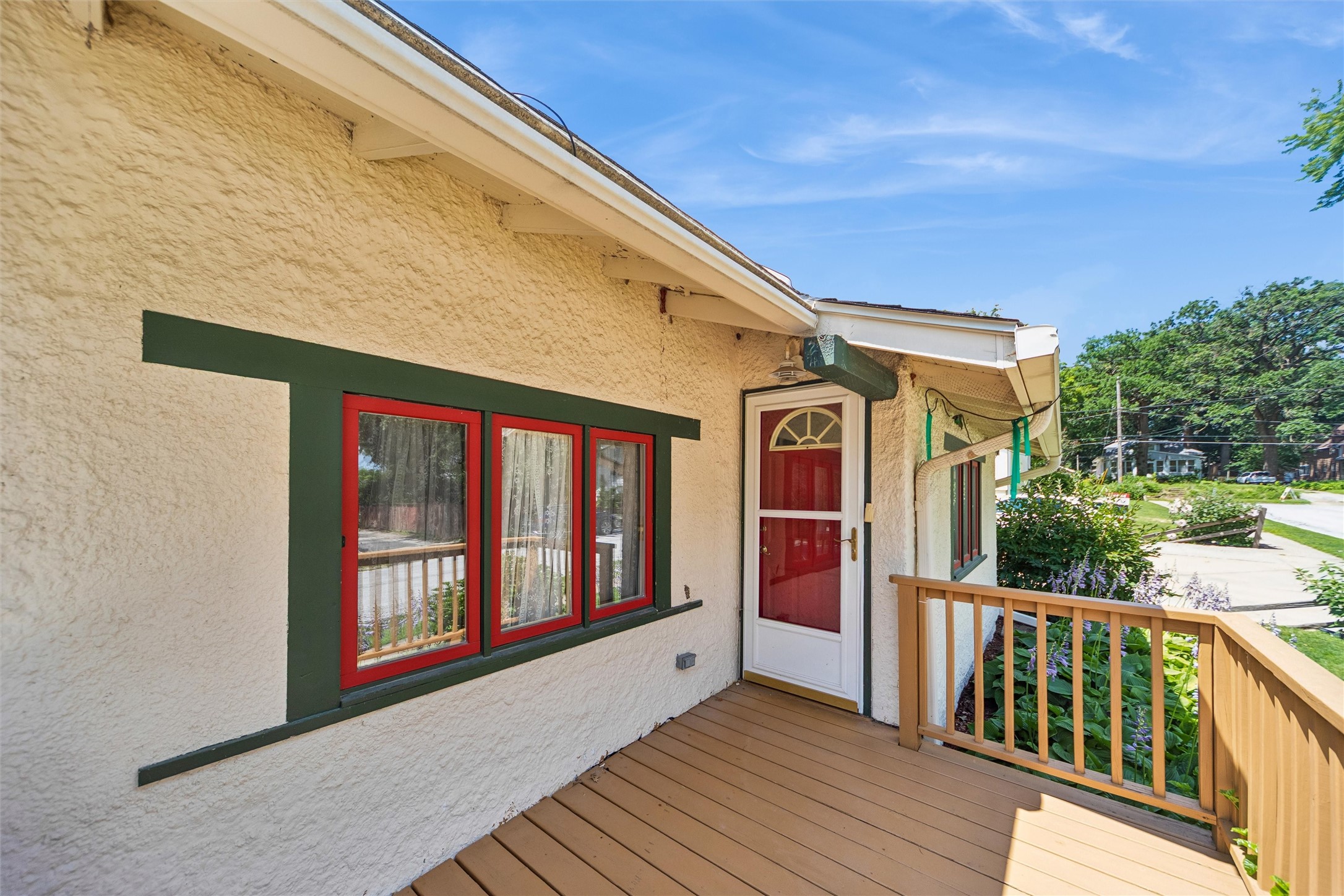 3828 Hunter Avenue Property Photo 4