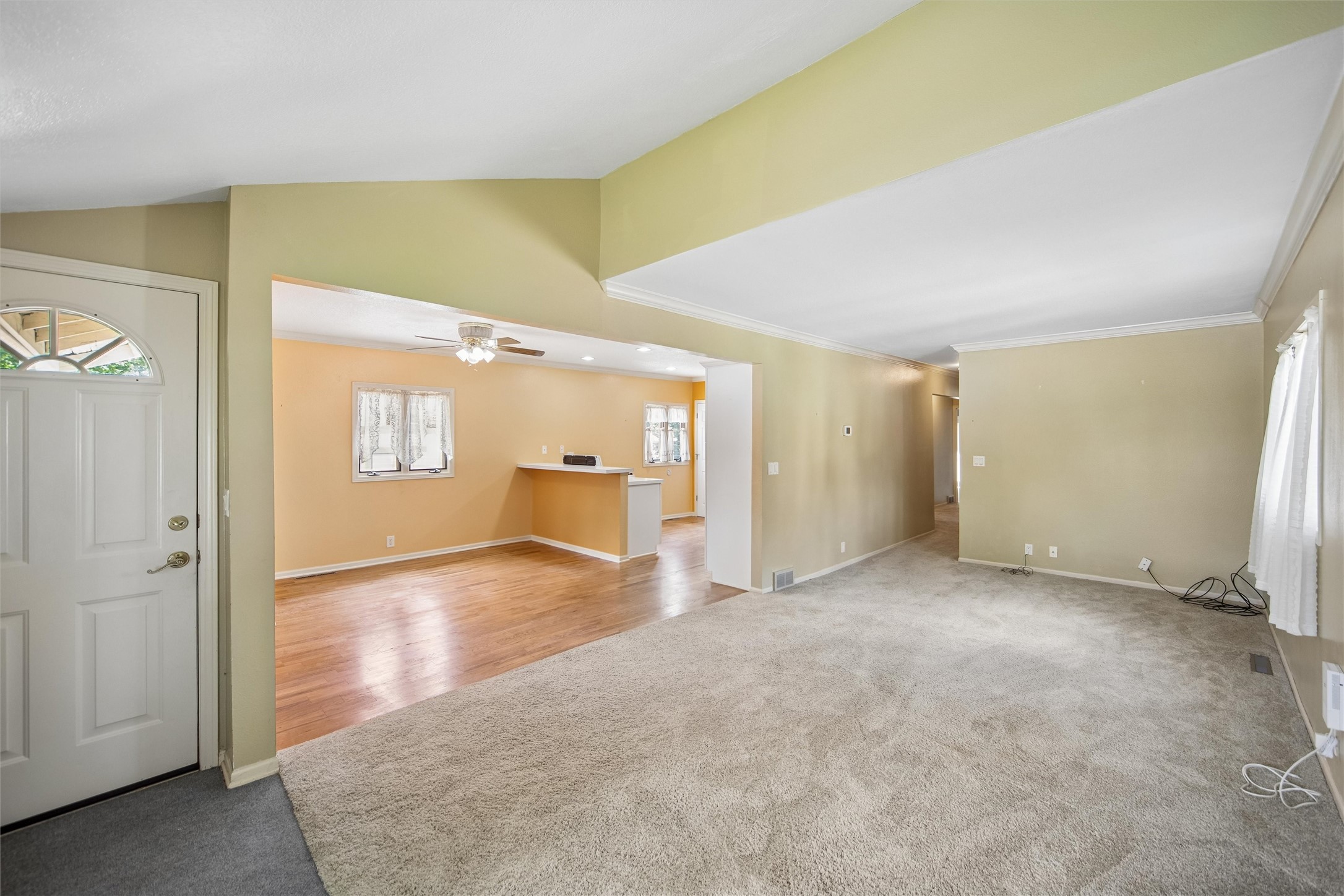 3828 Hunter Avenue Property Photo 5