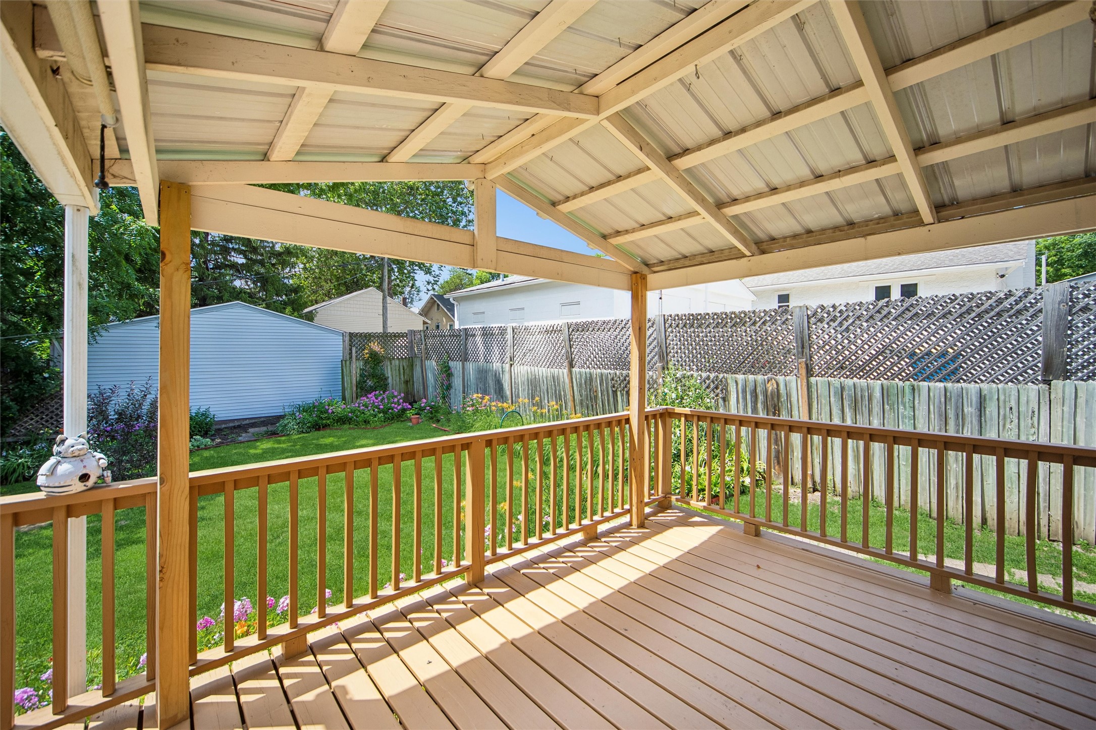 3828 Hunter Avenue Property Photo 23