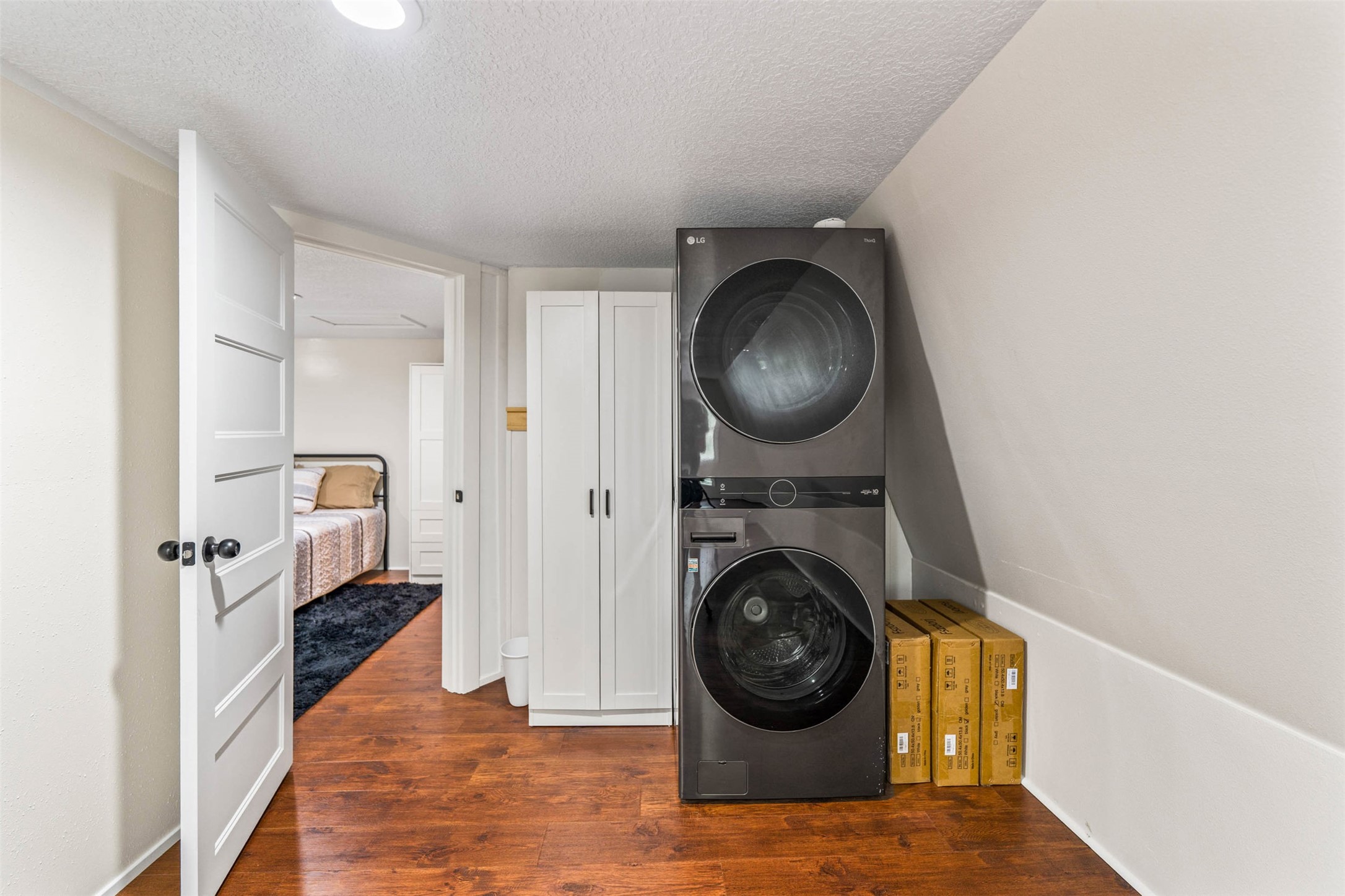 1834 Eaton Avenue Property Photo 21