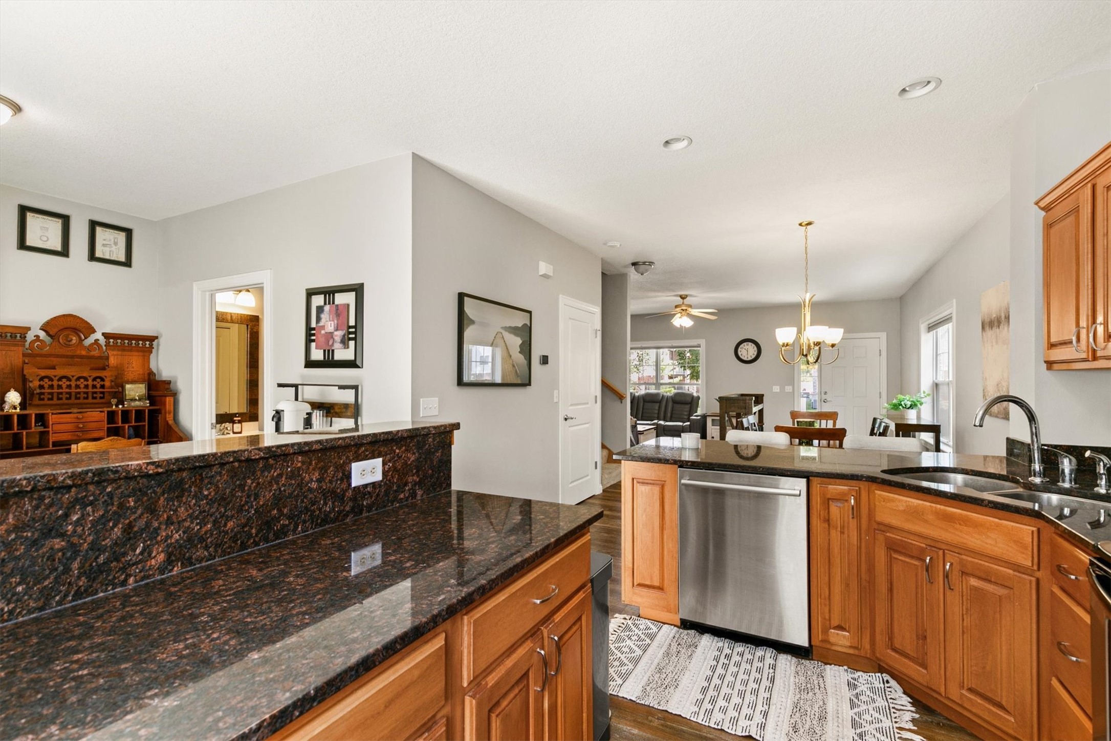 6330 Beechtree Drive 10107 Property Photo 8