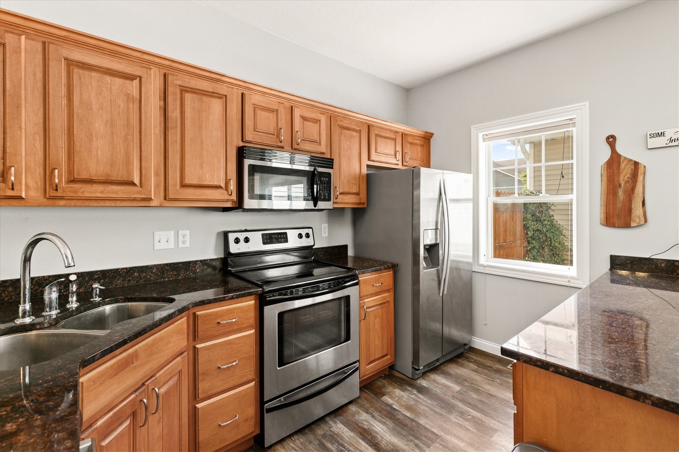 6330 Beechtree Drive 10107 Property Photo 9