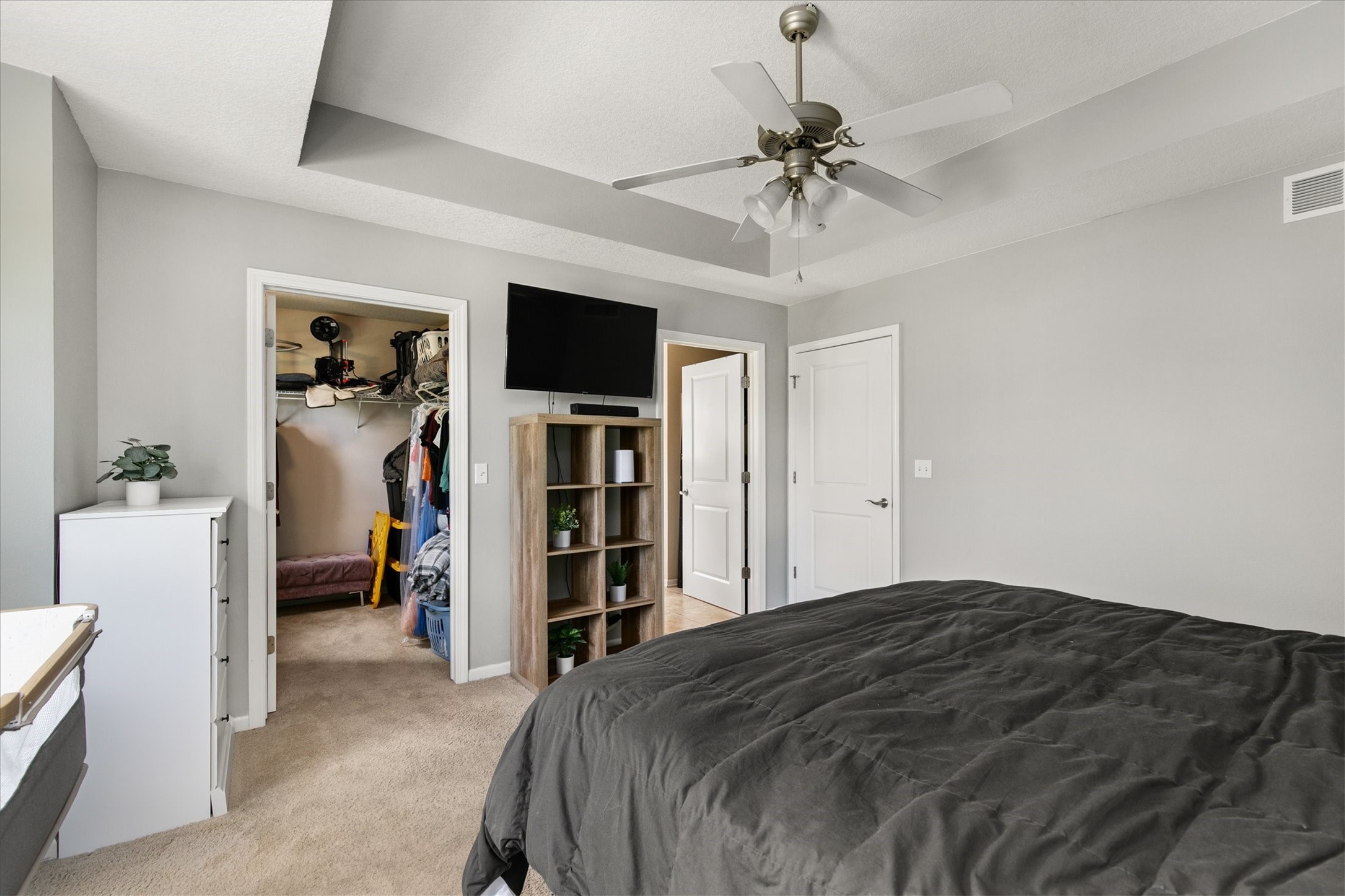 6330 Beechtree Drive 10107 Property Photo 15