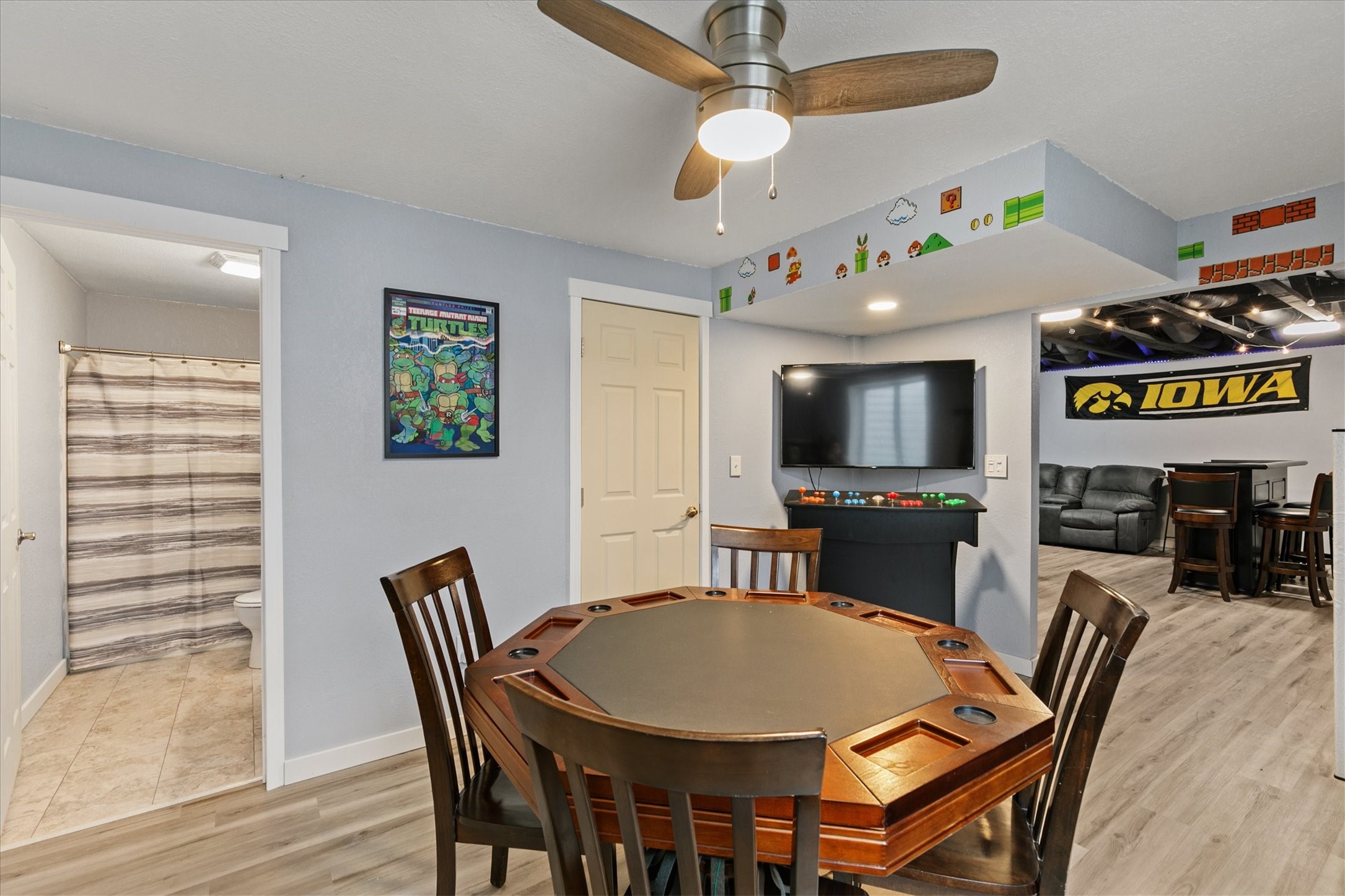 6330 Beechtree Drive 10107 Property Photo 23