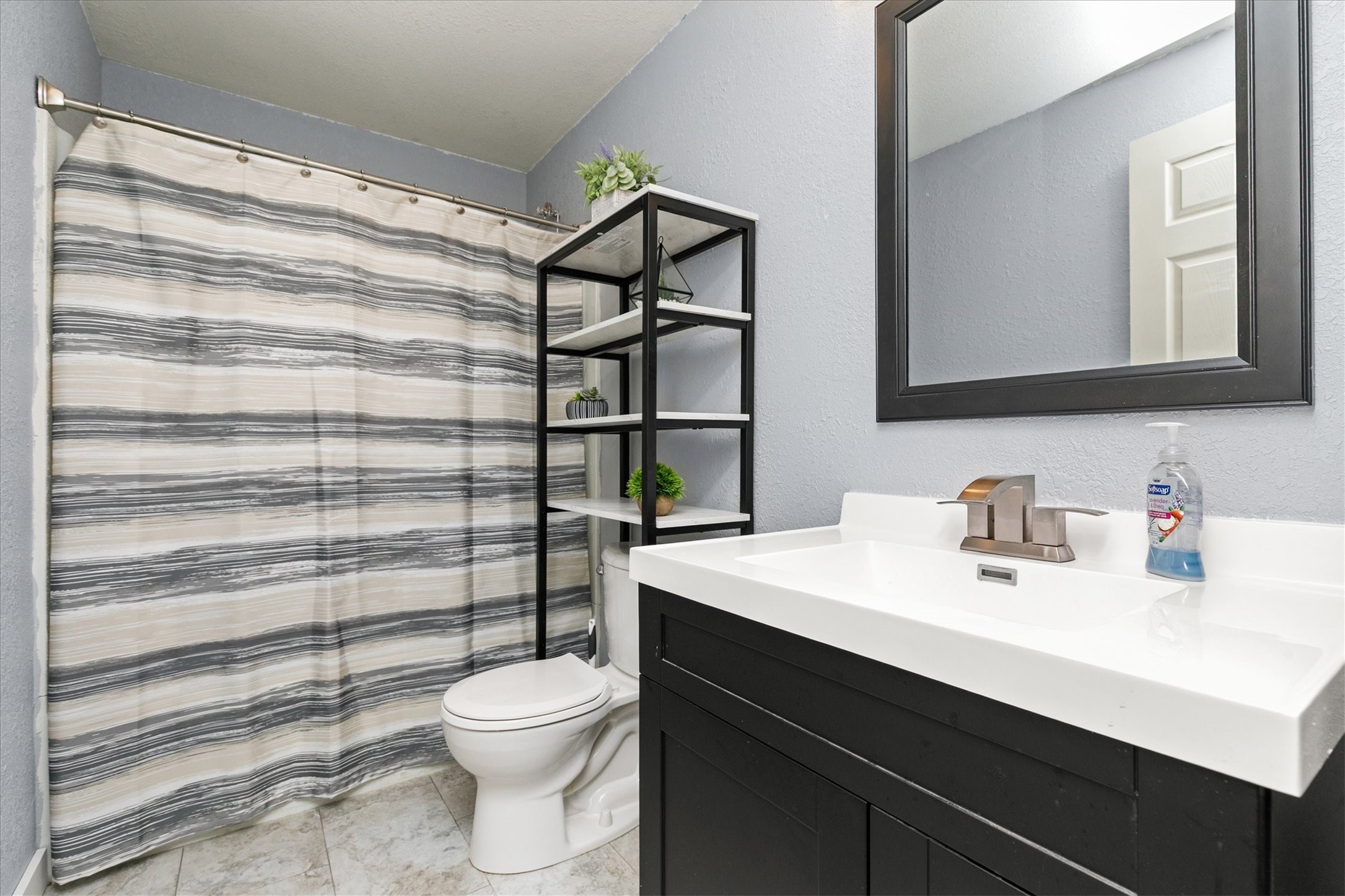6330 Beechtree Drive 10107 Property Photo 27
