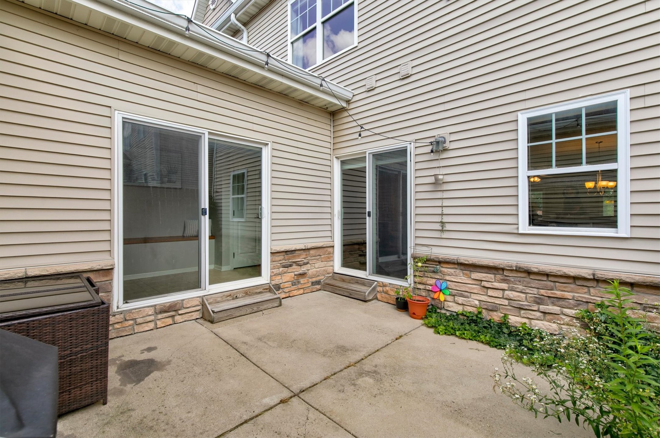 6330 Beechtree Drive 10107 Property Photo 29